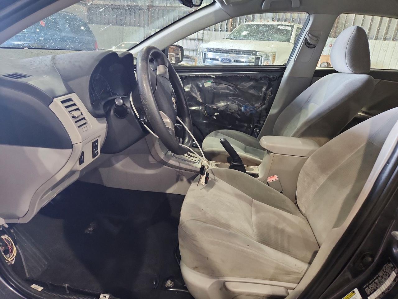 2011 Toyota Corolla Le Charcoal vin: 2T1BU4EE0BC649329