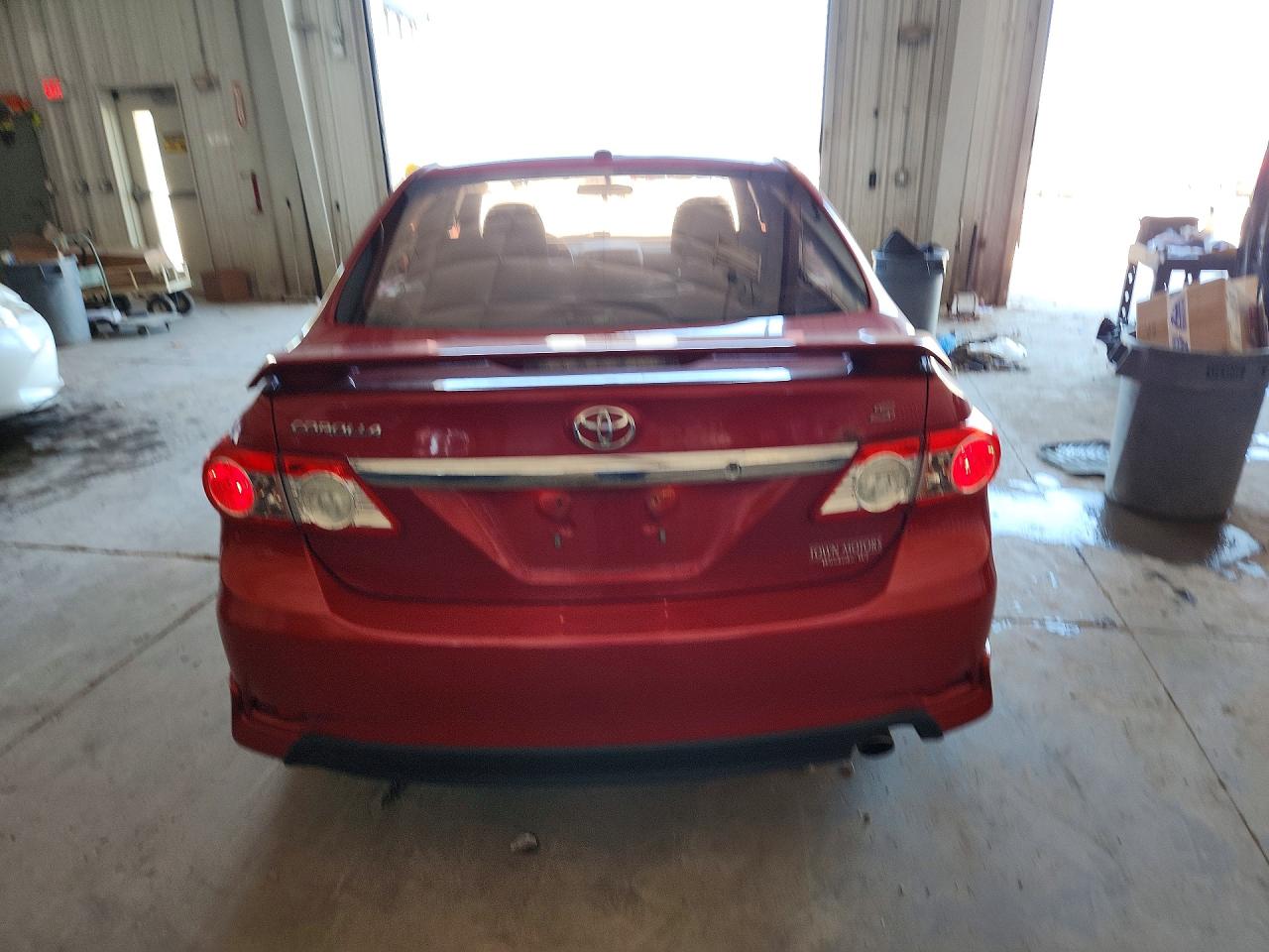 2011 Toyota Corolla S Red vin: 2T1BU4EE0BC665532