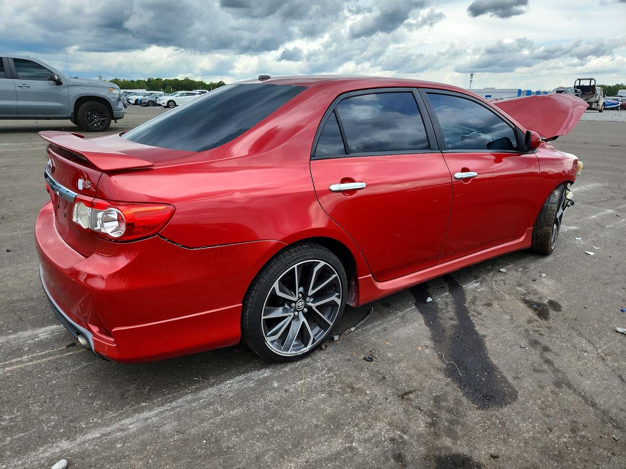 2011 Toyota Corolla S Red vin: 2T1BU4EE0BC675218