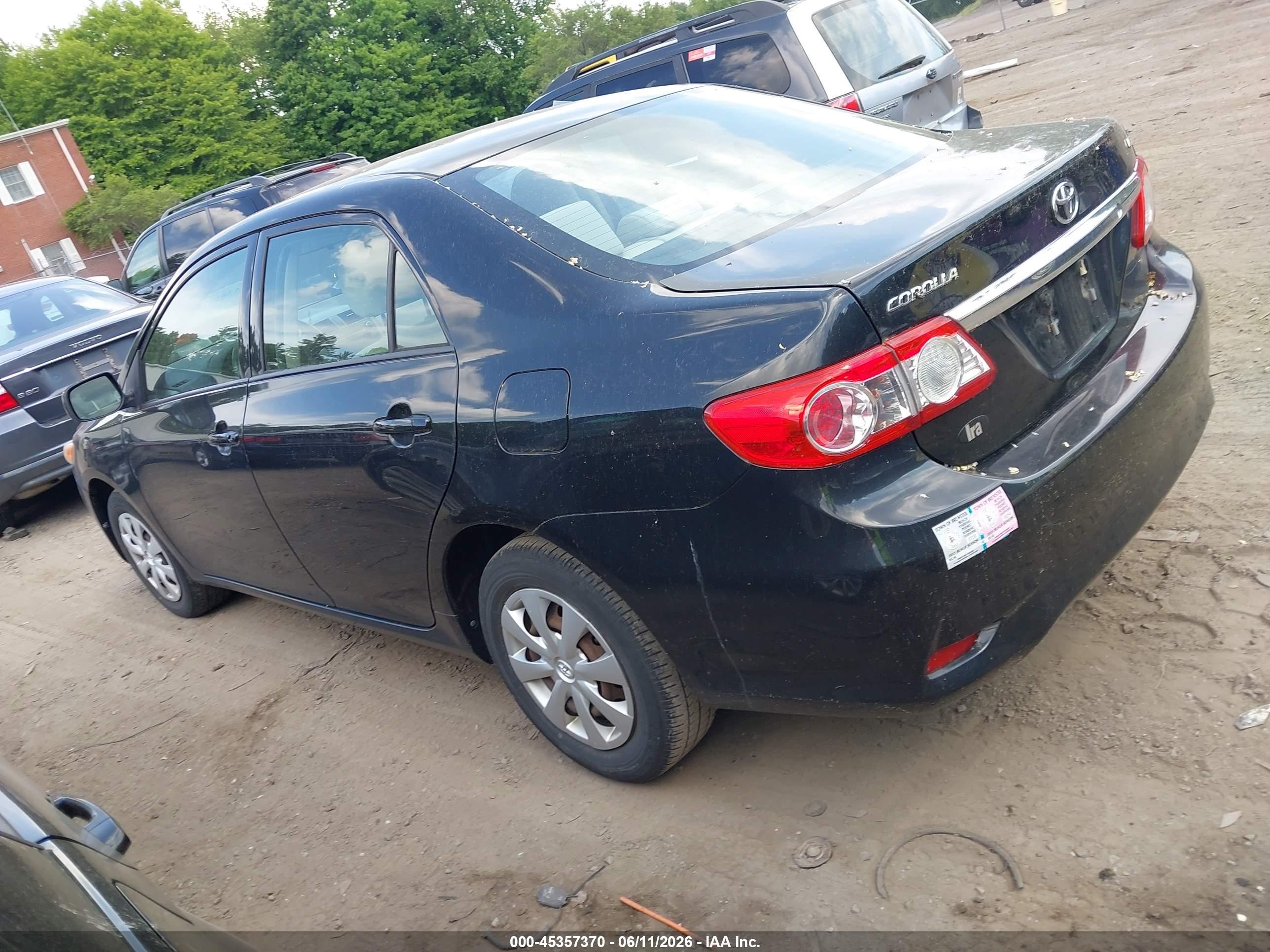 2011 Toyota Corolla Le Black vin: 2T1BU4EE0BC679785