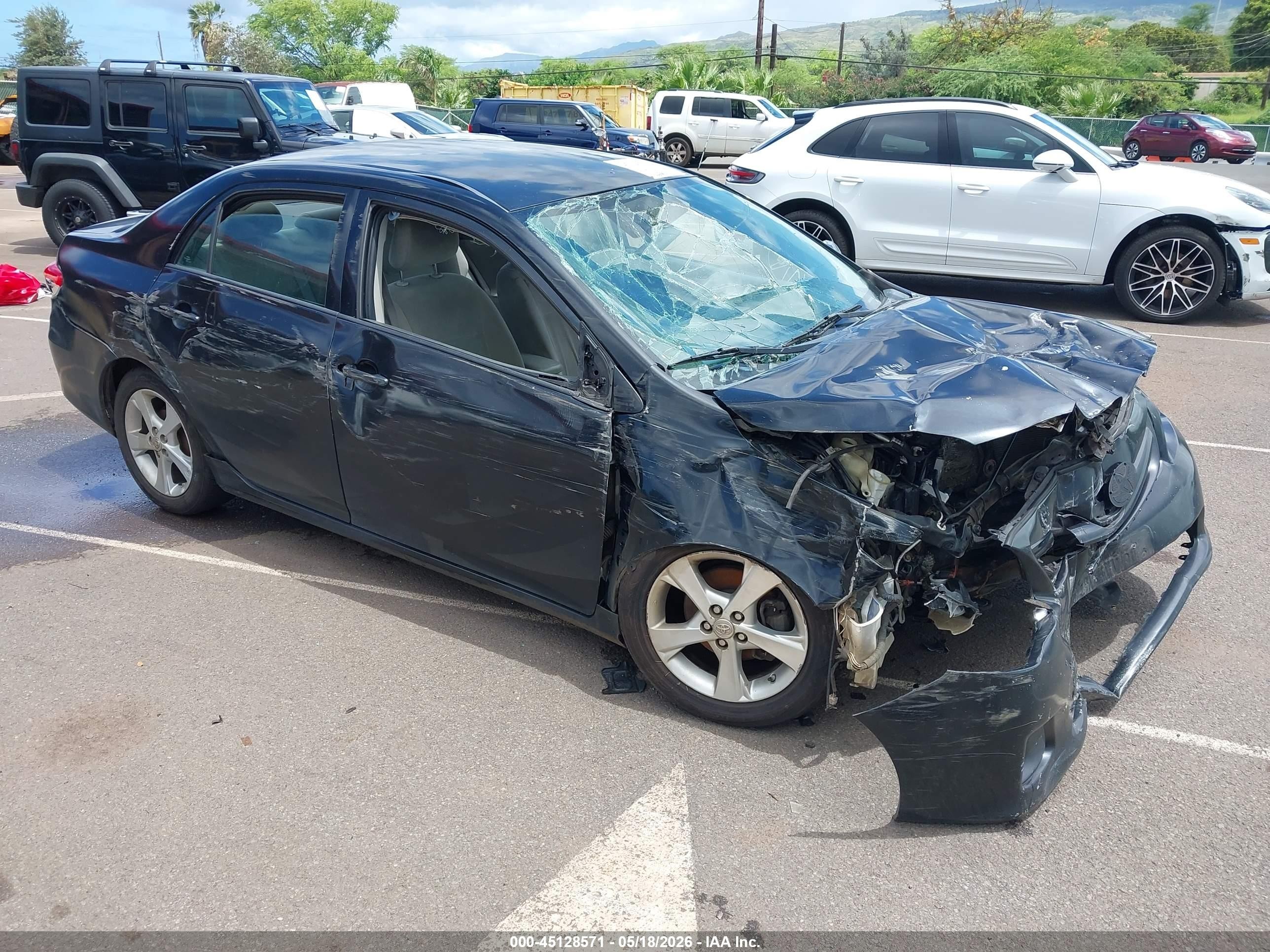 2011 Toyota Corolla Le Black vin: 2T1BU4EE0BC689216