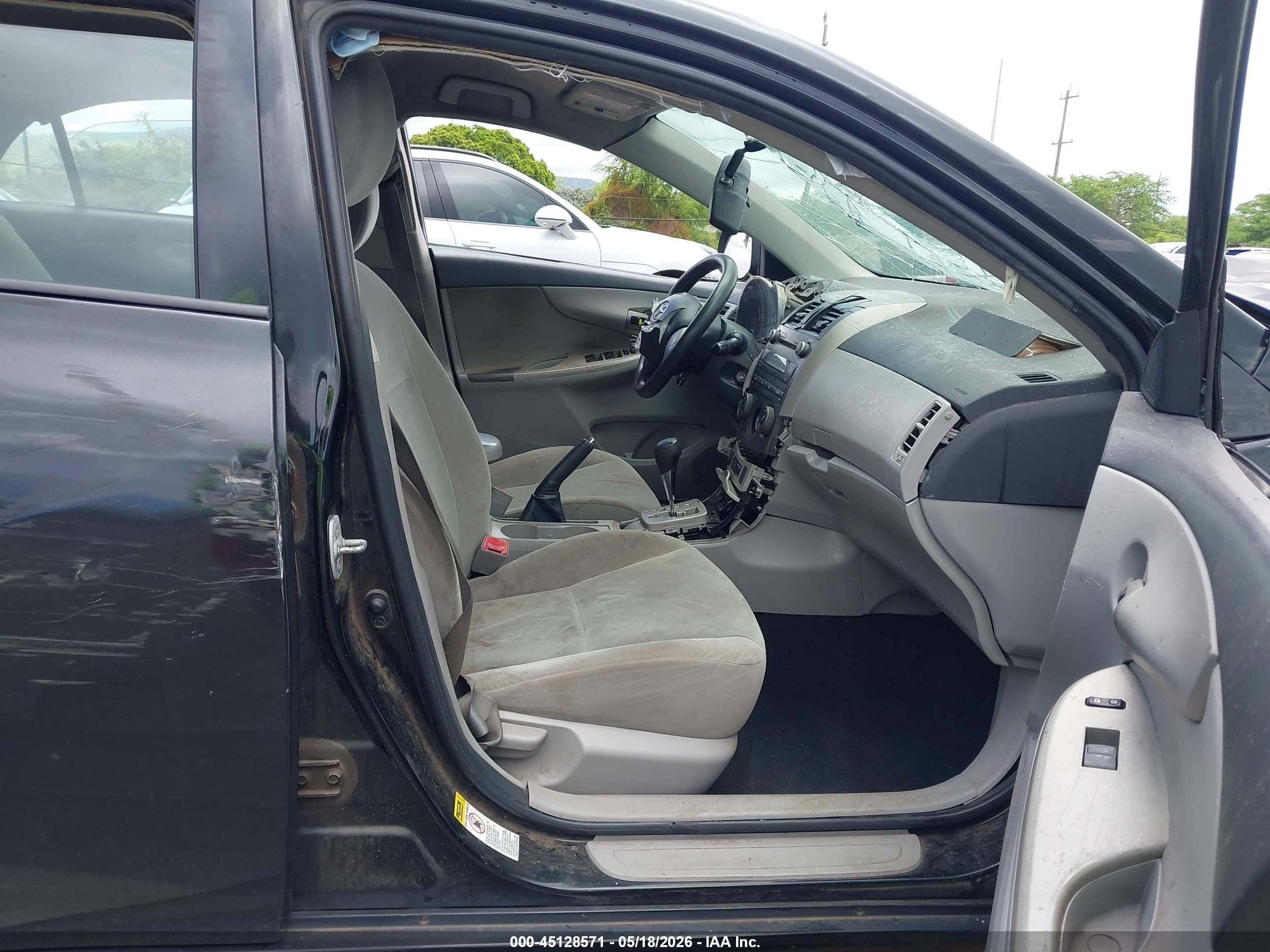 2011 Toyota Corolla Le Черный vin: 2T1BU4EE0BC689216