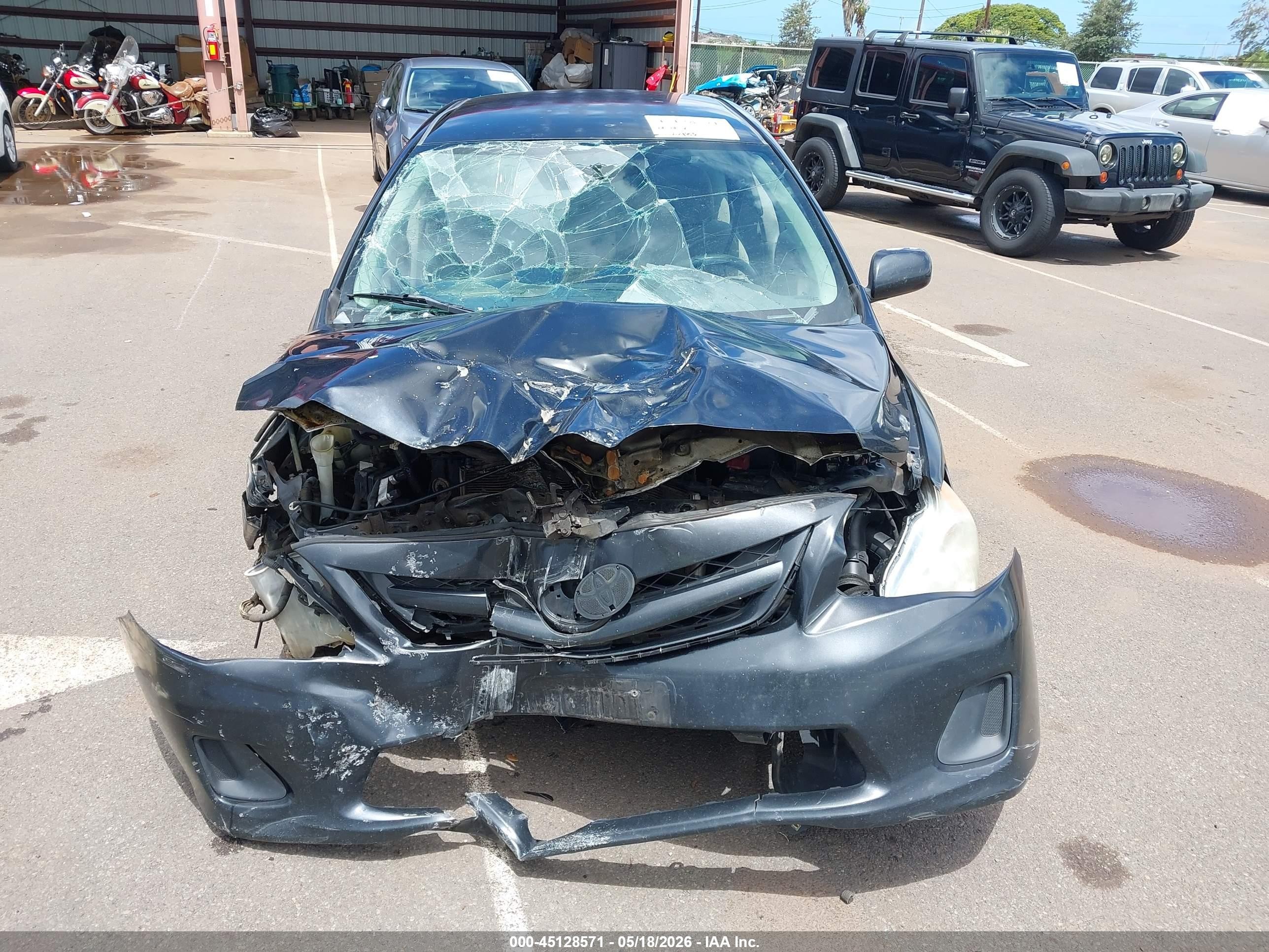 2011 Toyota Corolla Le Черный vin: 2T1BU4EE0BC689216