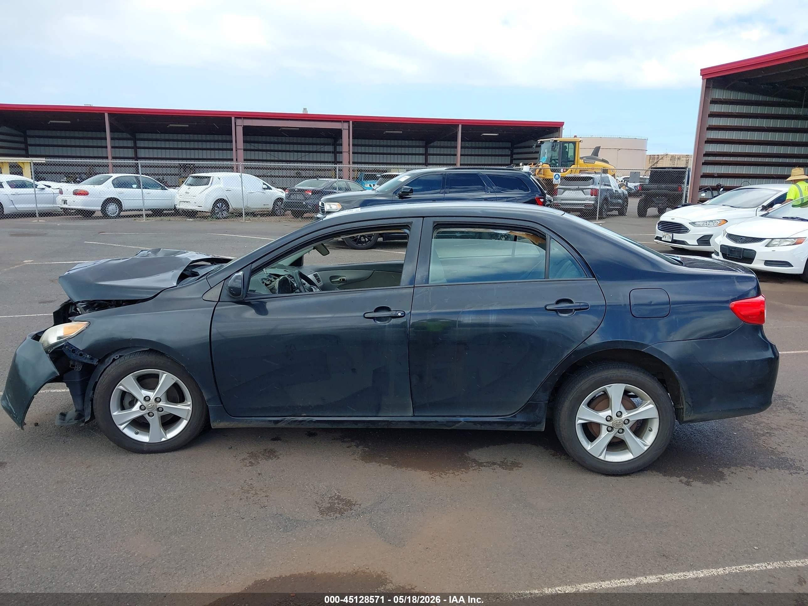 2011 Toyota Corolla Le Черный vin: 2T1BU4EE0BC689216
