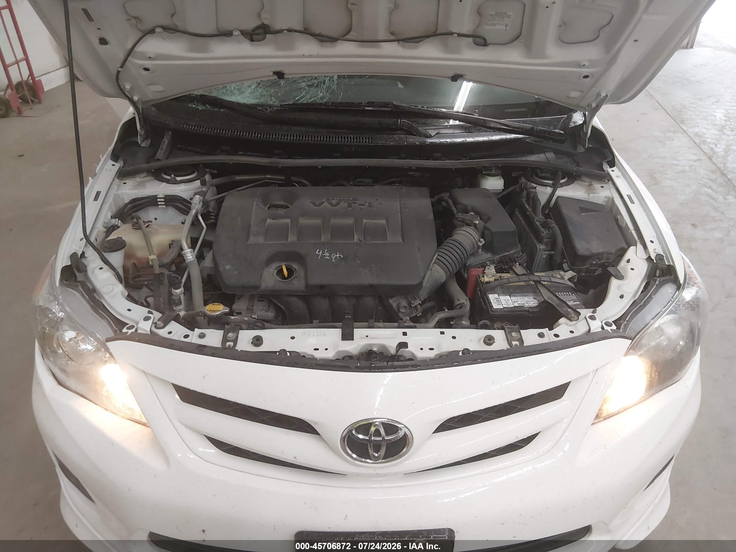 2011 Toyota Corolla S White vin: 2T1BU4EE0BC696022