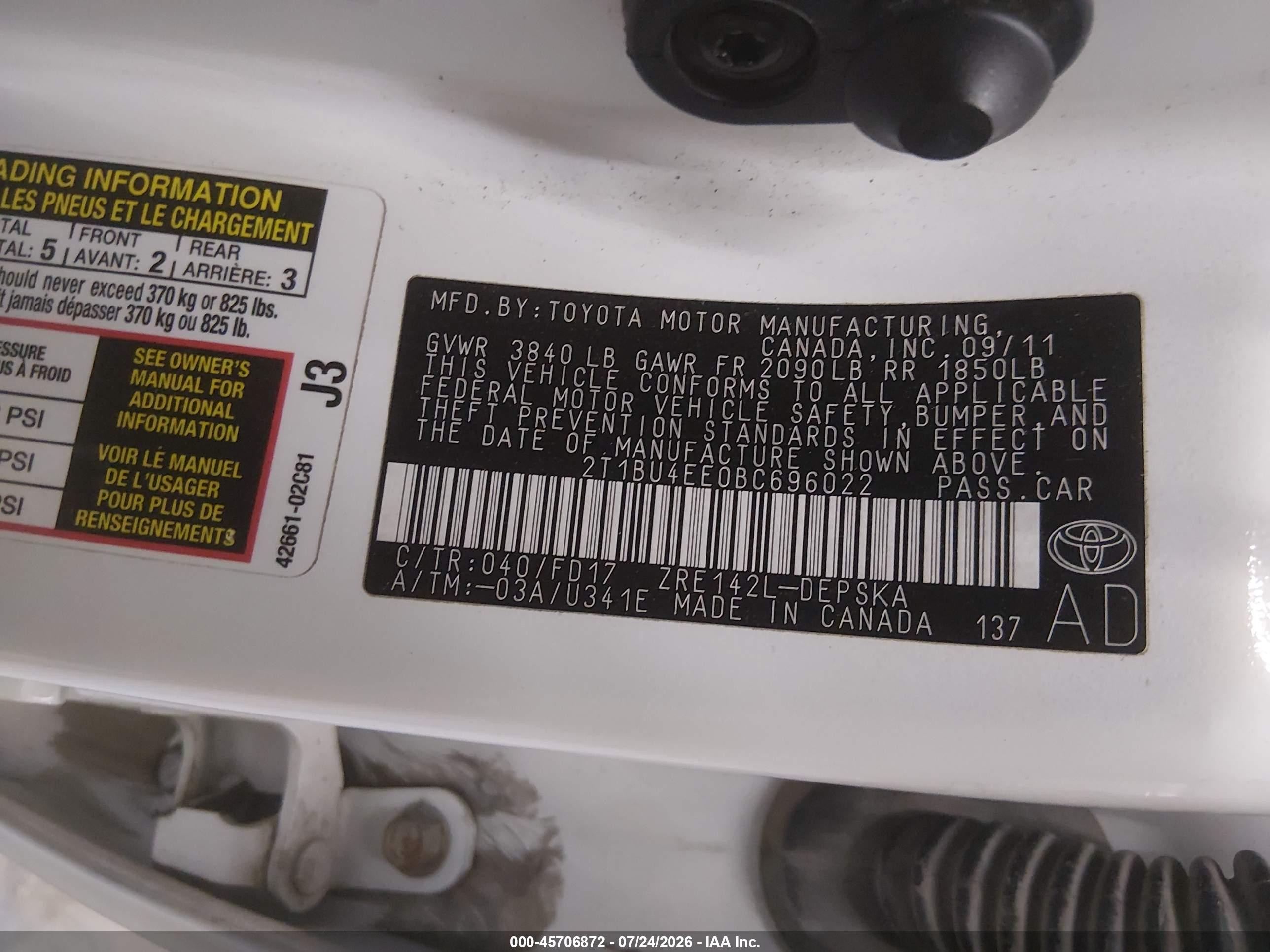 2011 Toyota Corolla S White vin: 2T1BU4EE0BC696022