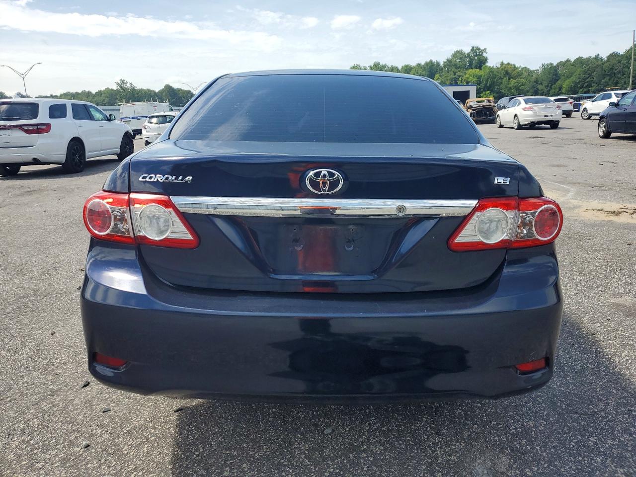 2011 Toyota Corolla Le Blue vin: 2T1BU4EE0BC701185