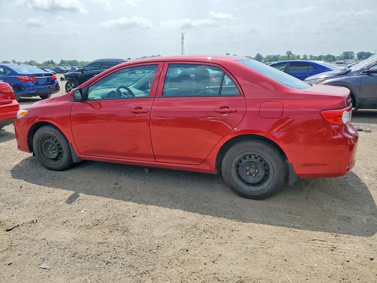 2011 Toyota Corolla Base Red vin: 2T1BU4EE0BC707293