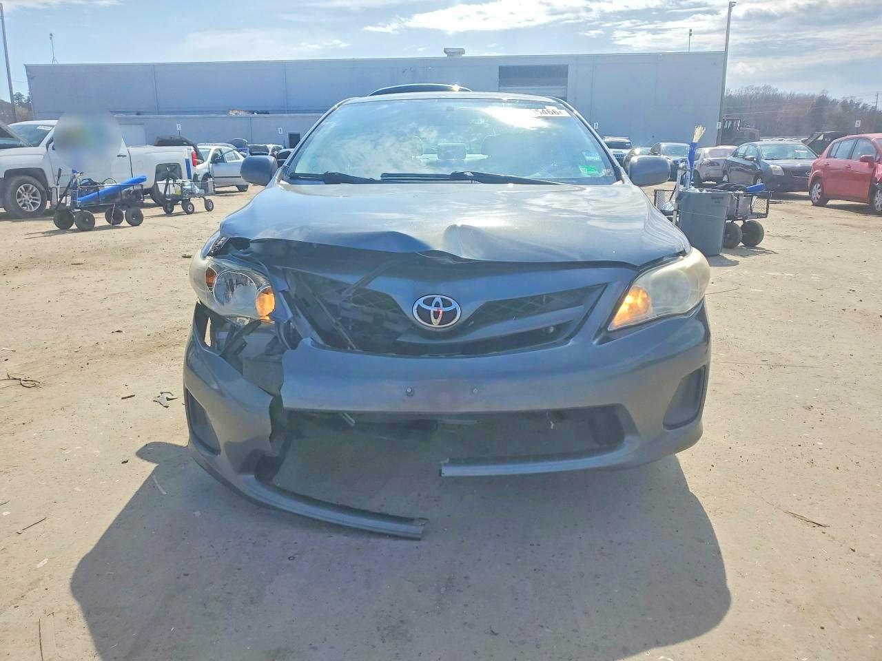 2011 Toyota Corolla Le Gray vin: 2T1BU4EE0BC712719