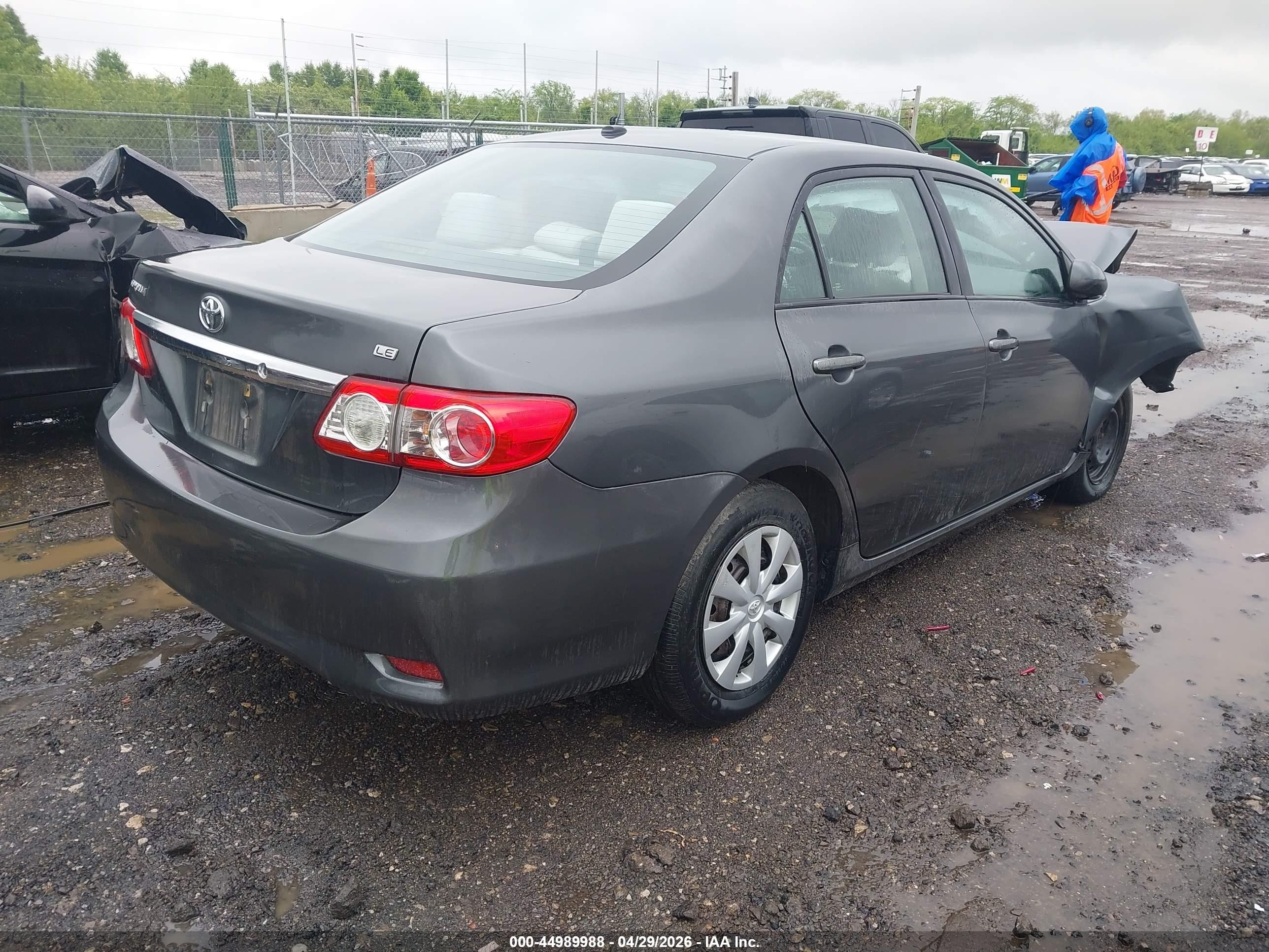 2011 Toyota Corolla Le Gray vin: 2T1BU4EE0BC715541