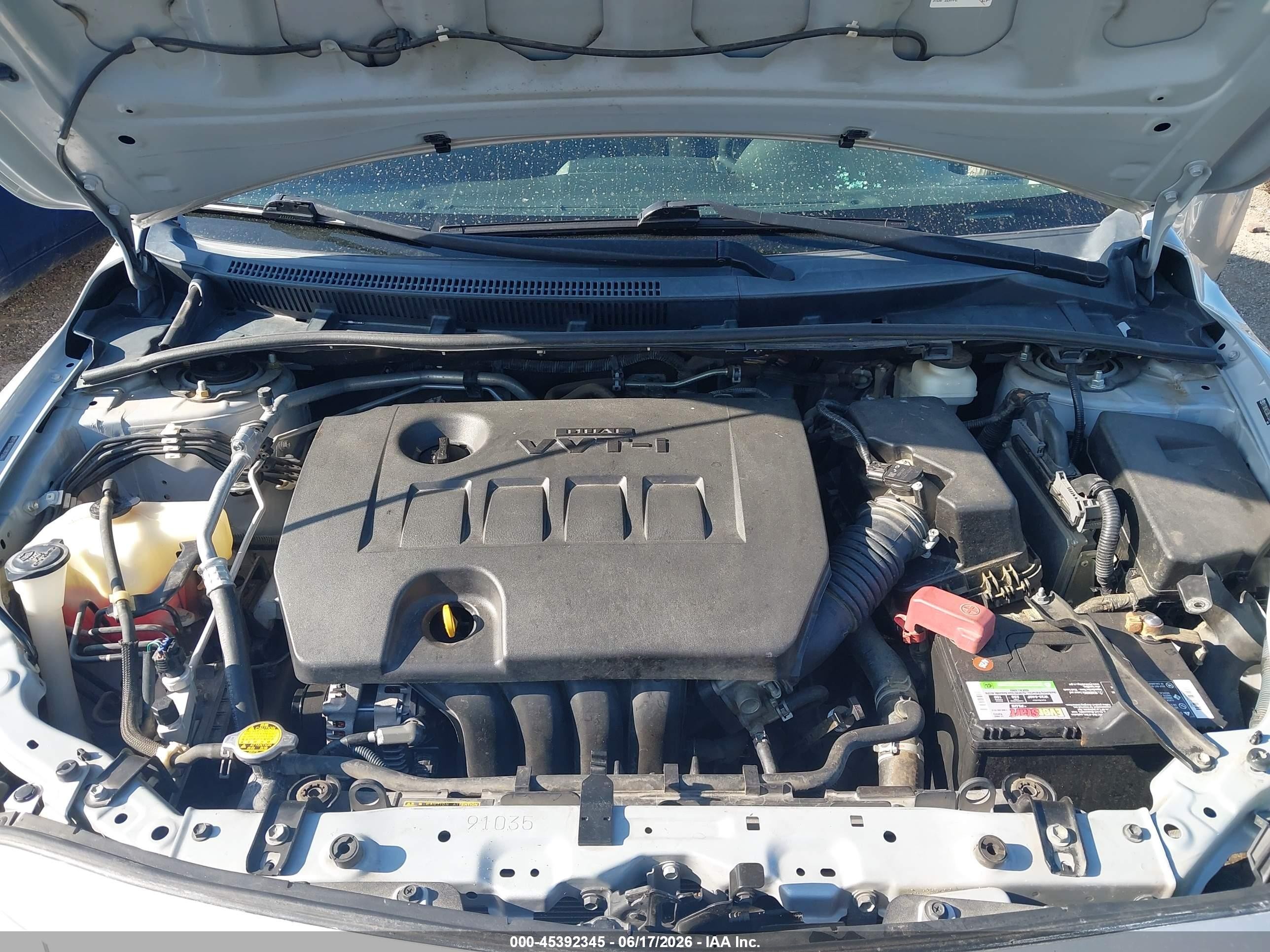 2011 Toyota Corolla S Silver vin: 2T1BU4EE0BC753044