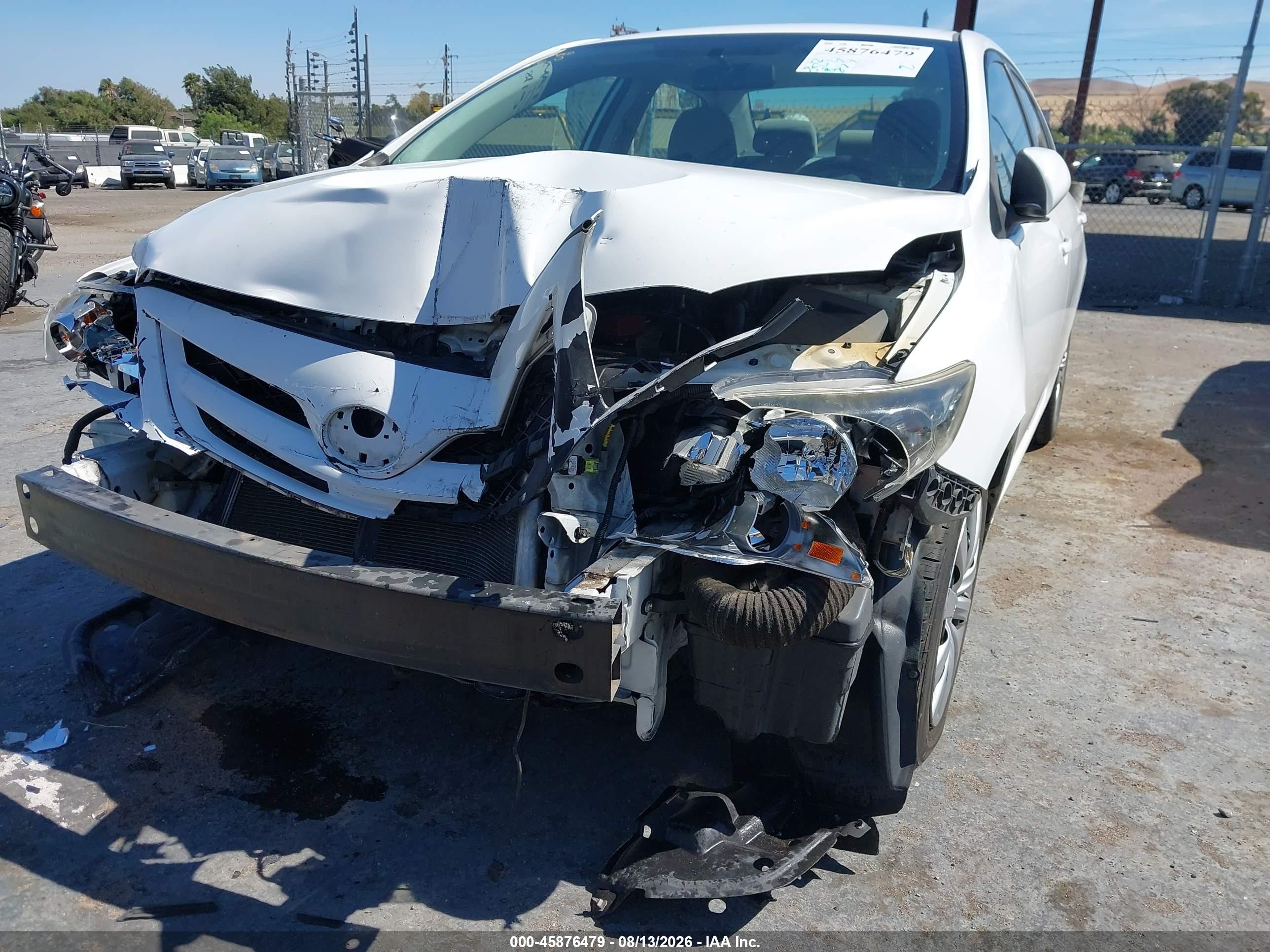 2012 Toyota Corolla Le White vin: 2T1BU4EE0CC758049
