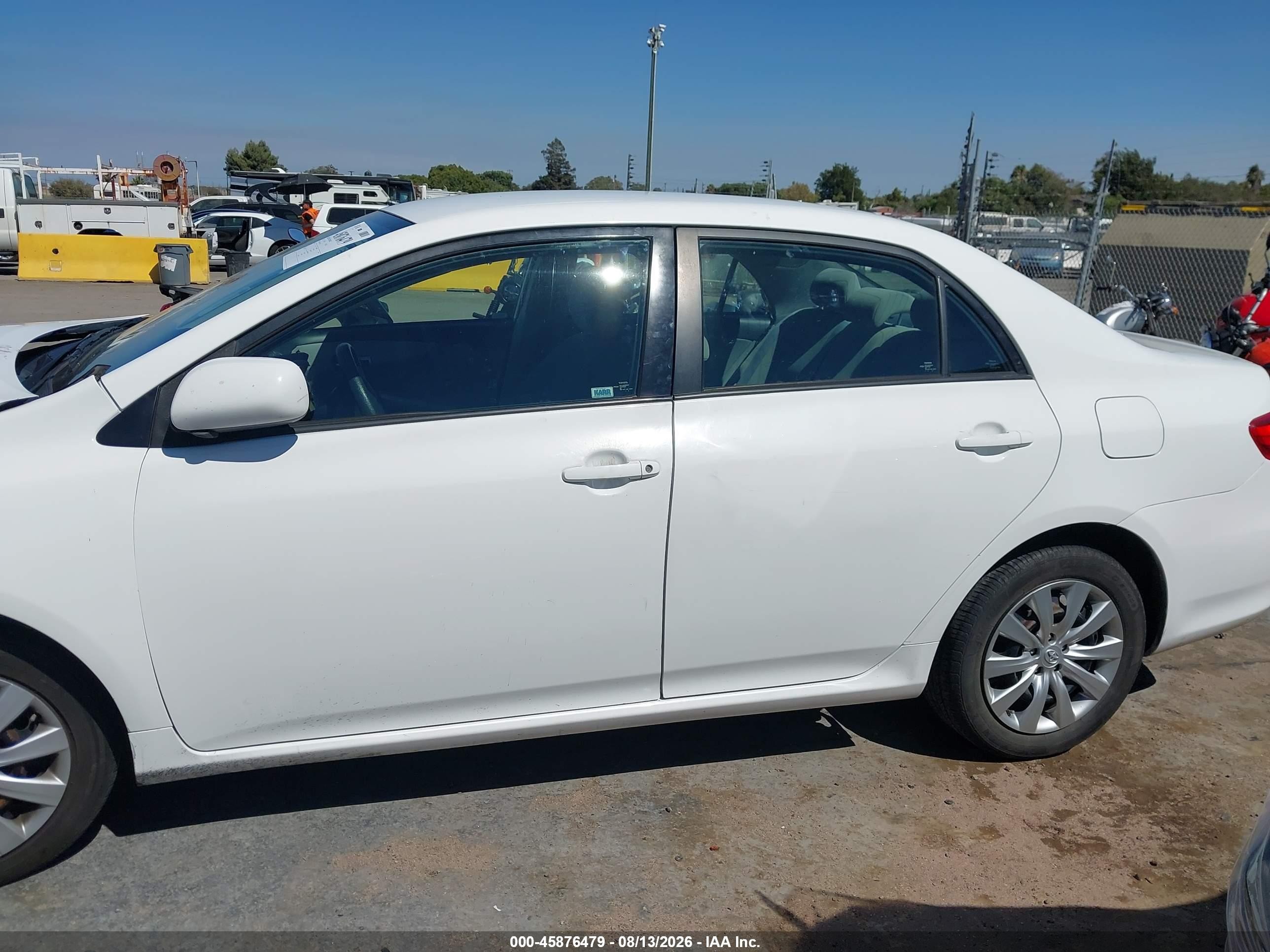 2012 Toyota Corolla Le White vin: 2T1BU4EE0CC758049