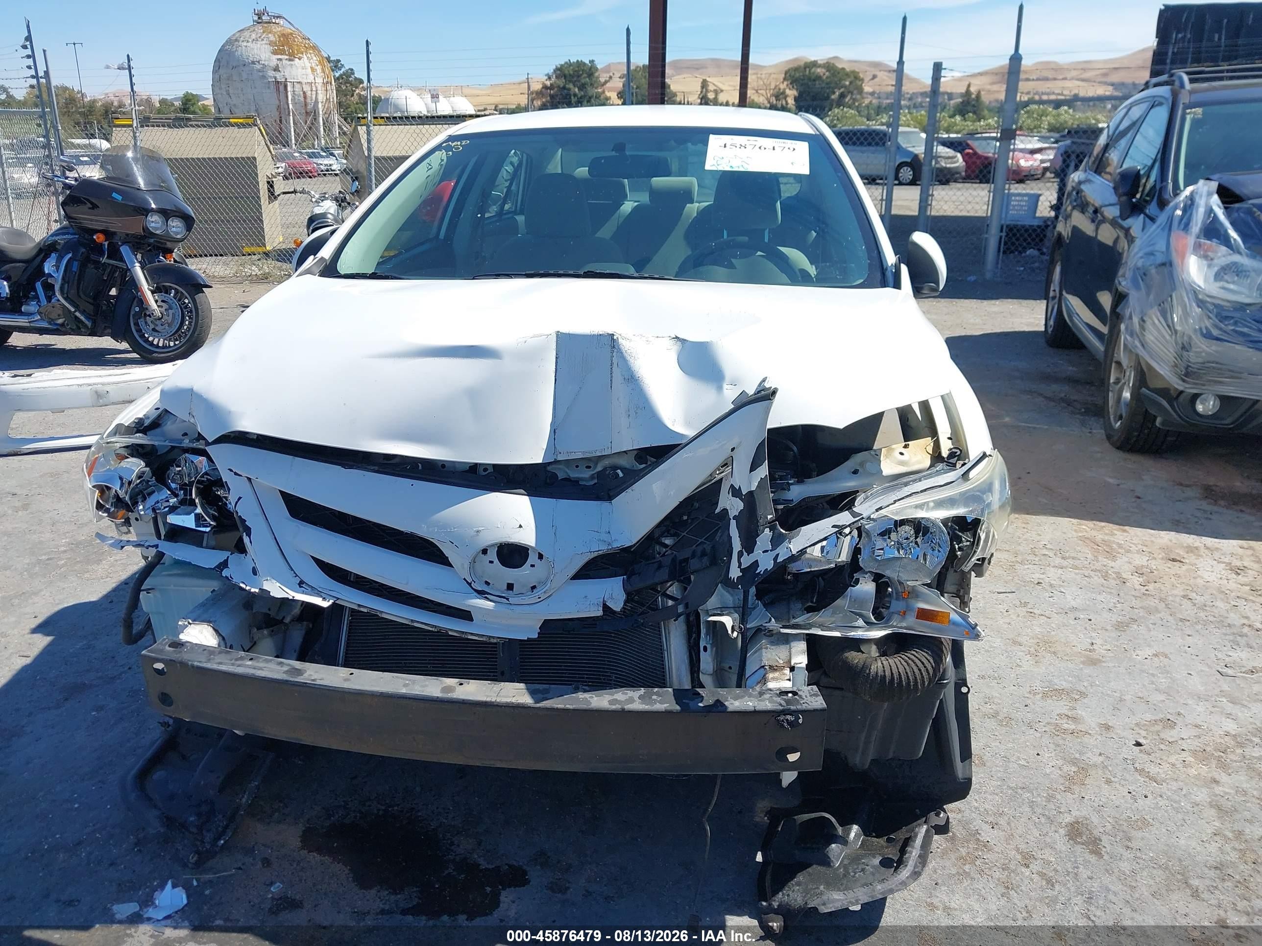 2012 Toyota Corolla Le White vin: 2T1BU4EE0CC758049