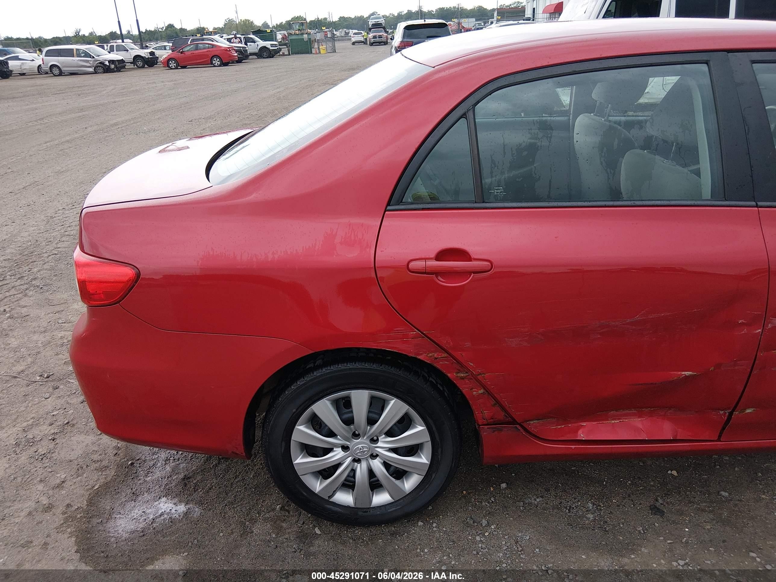 2012 Toyota Corolla Le Red vin: 2T1BU4EE0CC760710