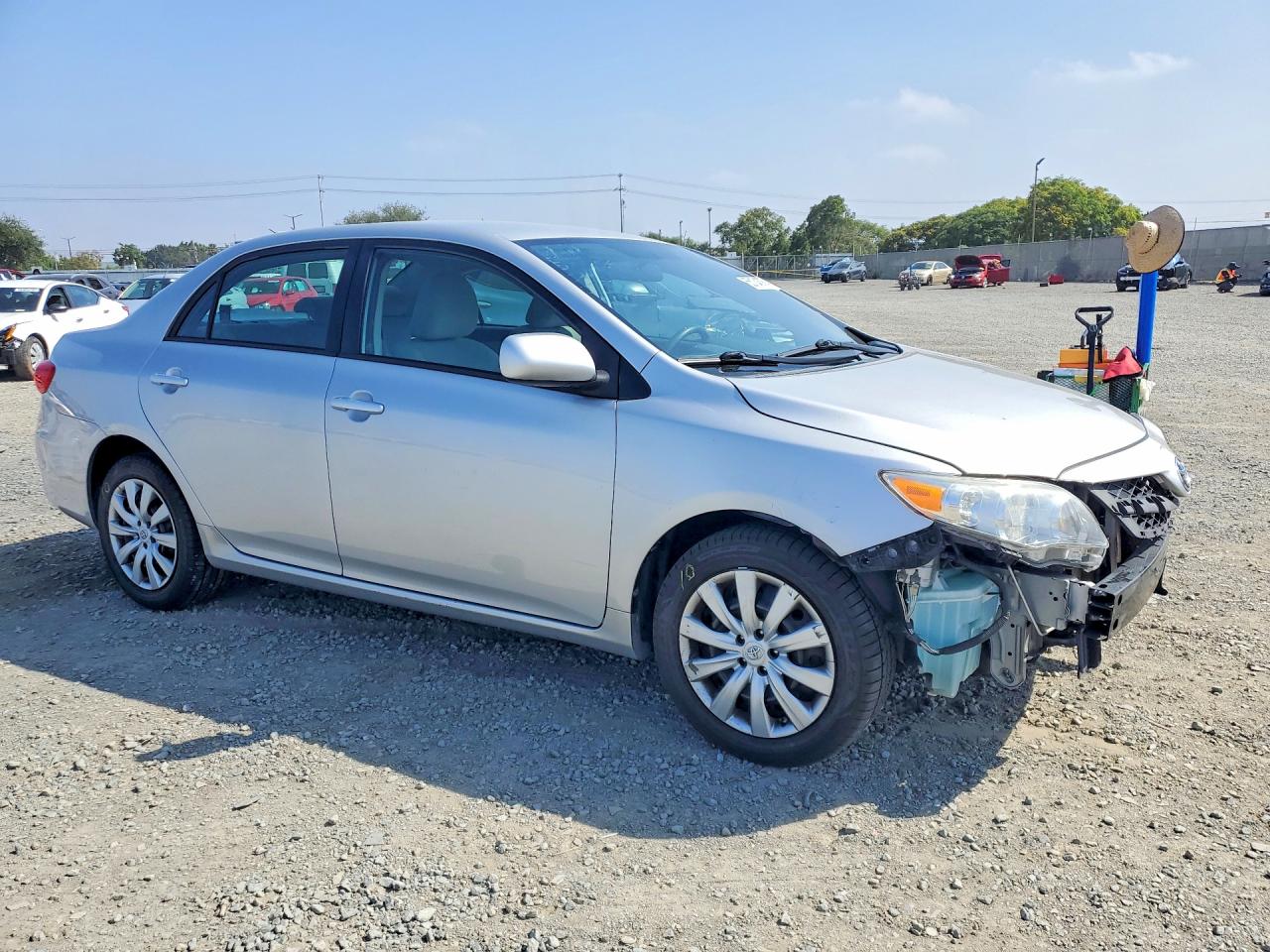 2012 Toyota Corolla Le Silver vin: 2T1BU4EE0CC761906