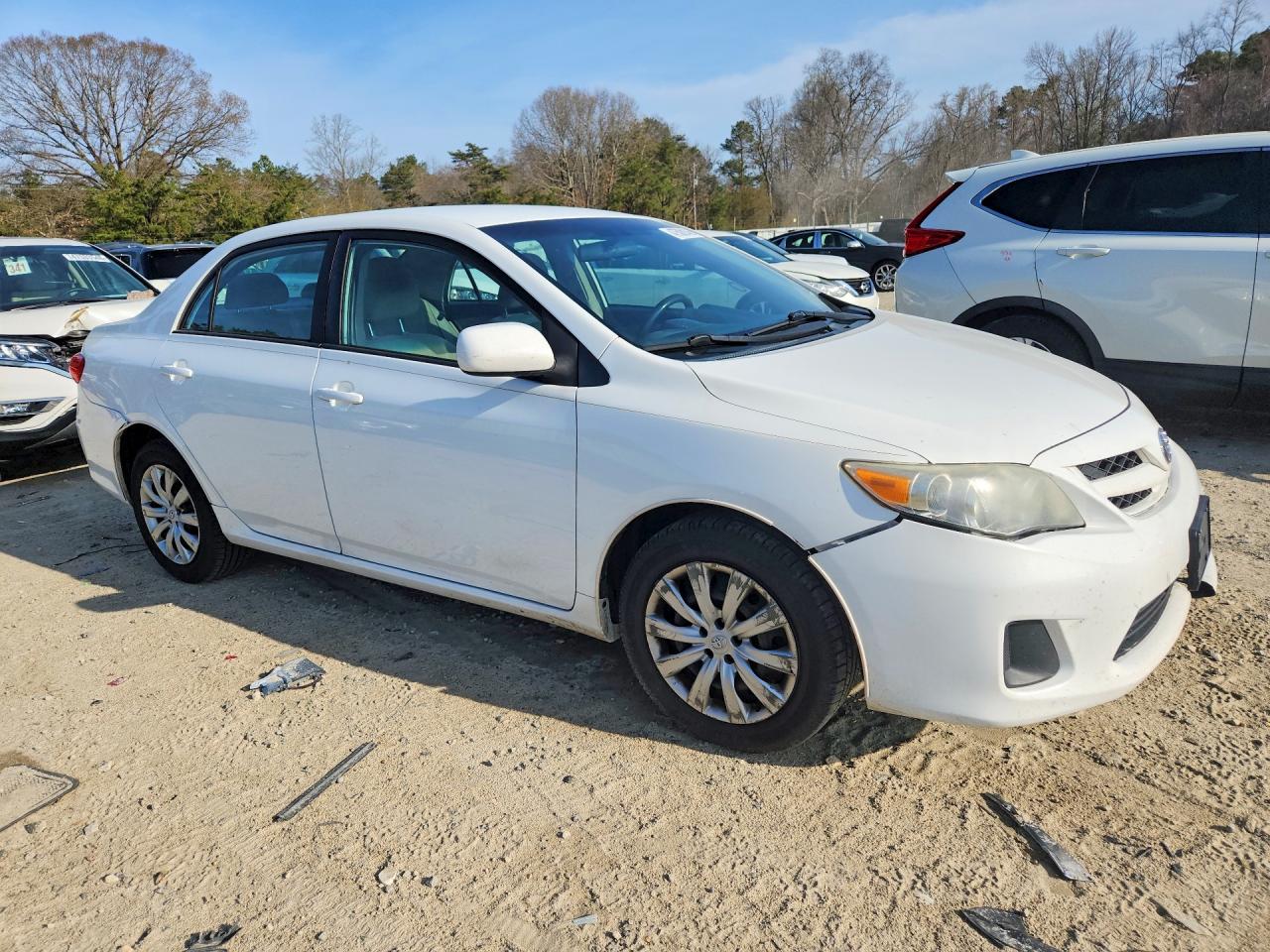 2012 Toyota Corolla Le White vin: 2T1BU4EE0CC765020