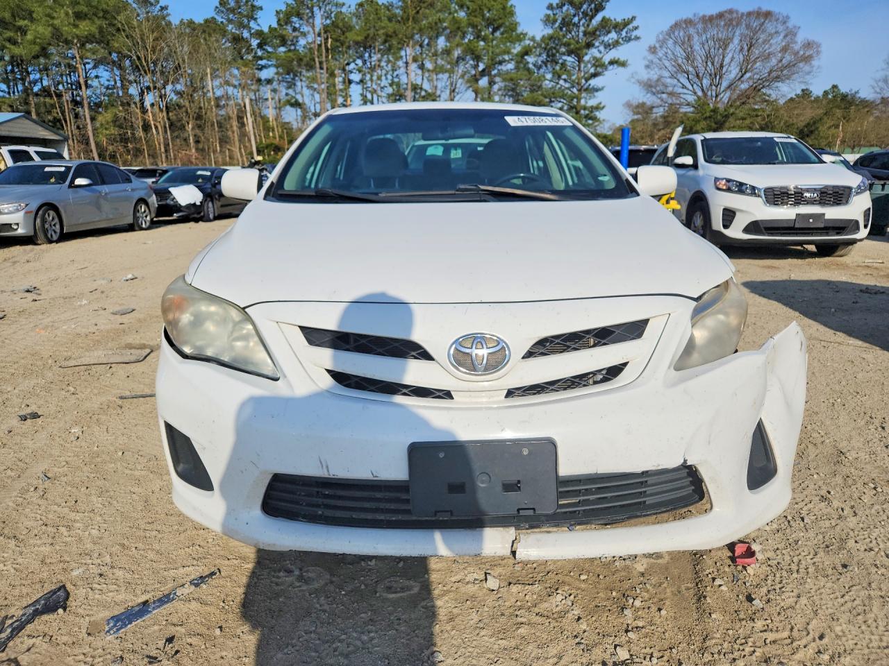 2012 Toyota Corolla Le White vin: 2T1BU4EE0CC765020