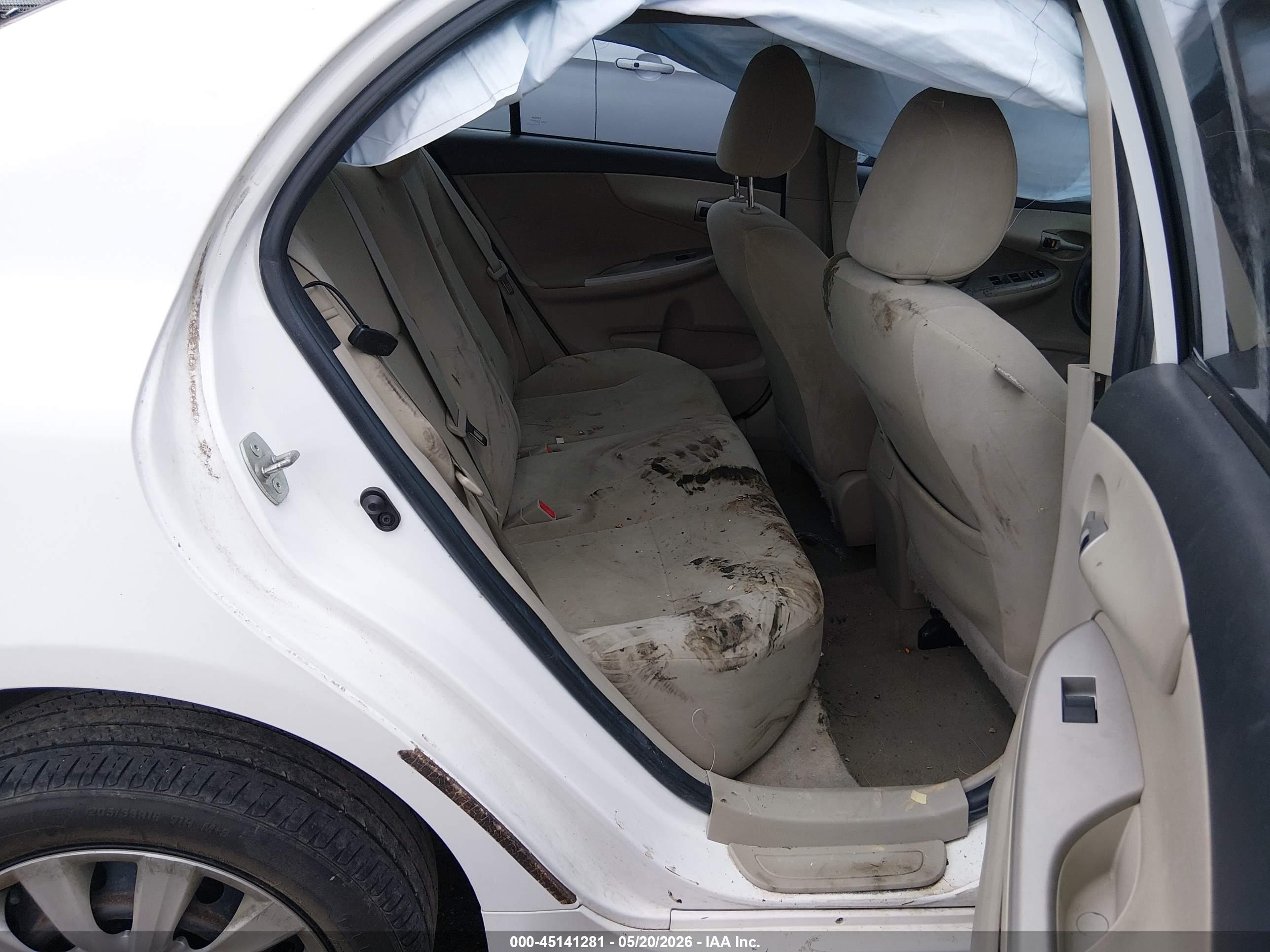 2012 Toyota Corolla Le White vin: 2T1BU4EE0CC766314