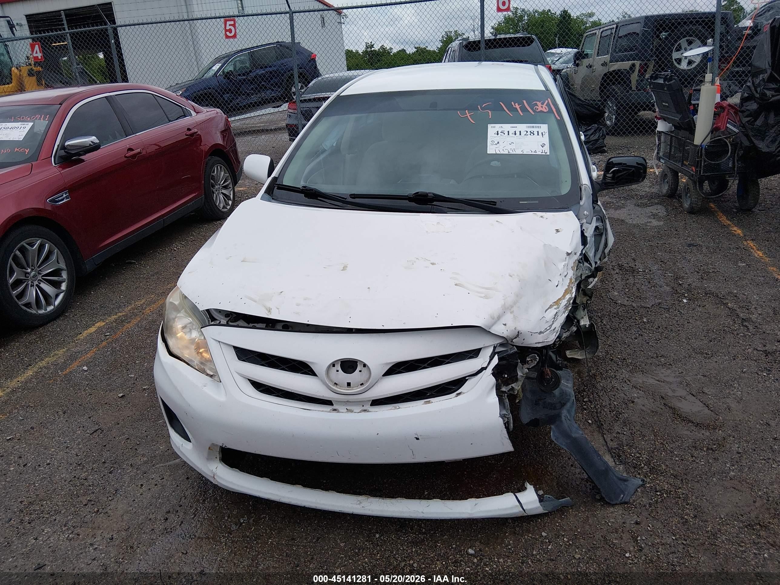 2012 Toyota Corolla Le White vin: 2T1BU4EE0CC766314