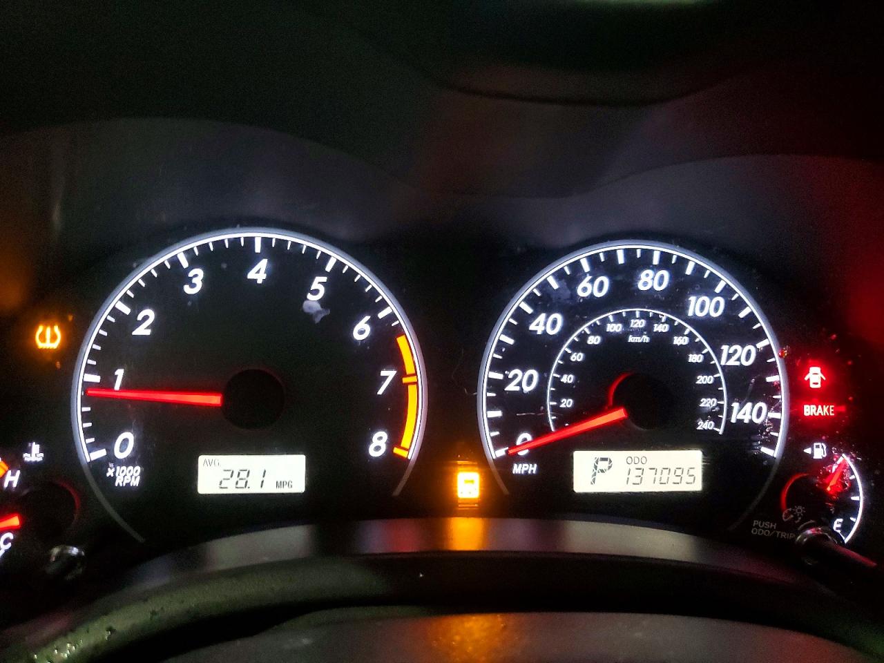 2012 Toyota Corolla Le Red vin: 2T1BU4EE0CC777720