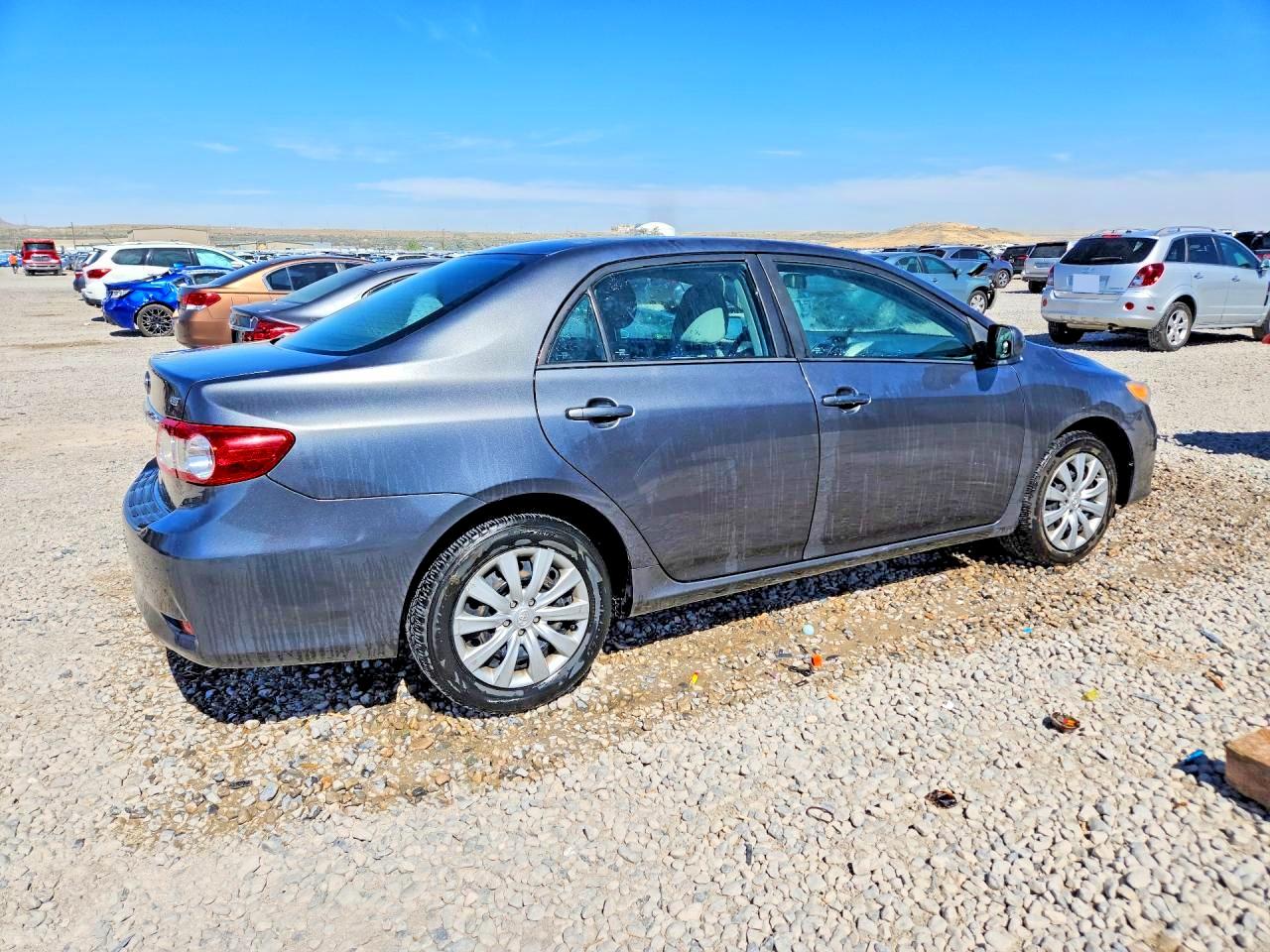2012 Toyota Corolla Le Gray vin: 2T1BU4EE0CC789883