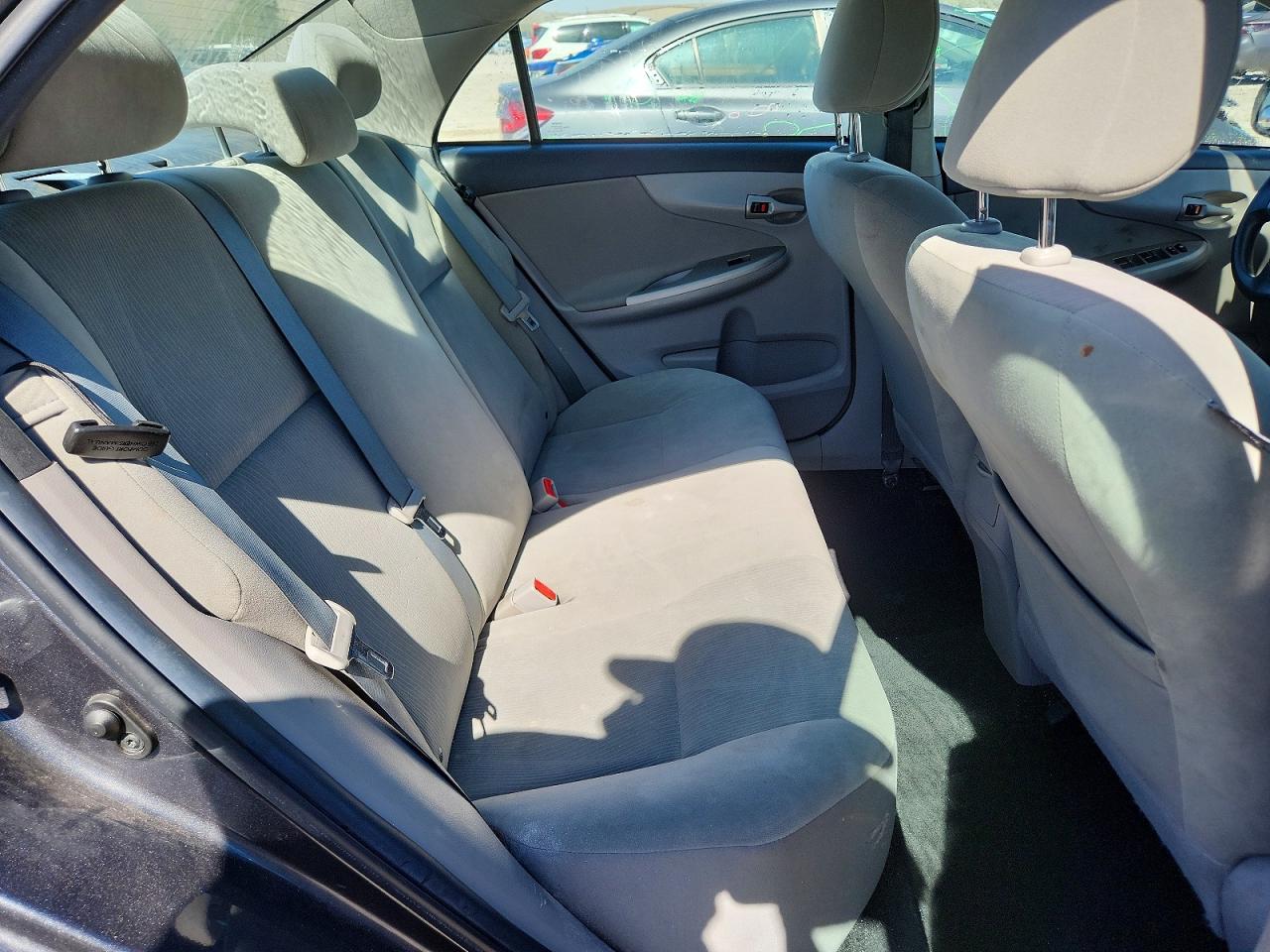 2012 Toyota Corolla Le Gray vin: 2T1BU4EE0CC789883