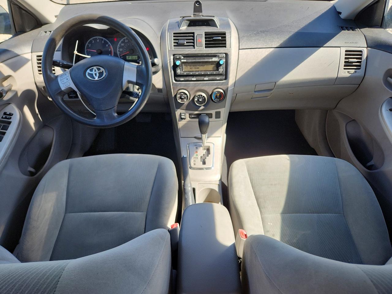 2012 Toyota Corolla Le Gray vin: 2T1BU4EE0CC789883