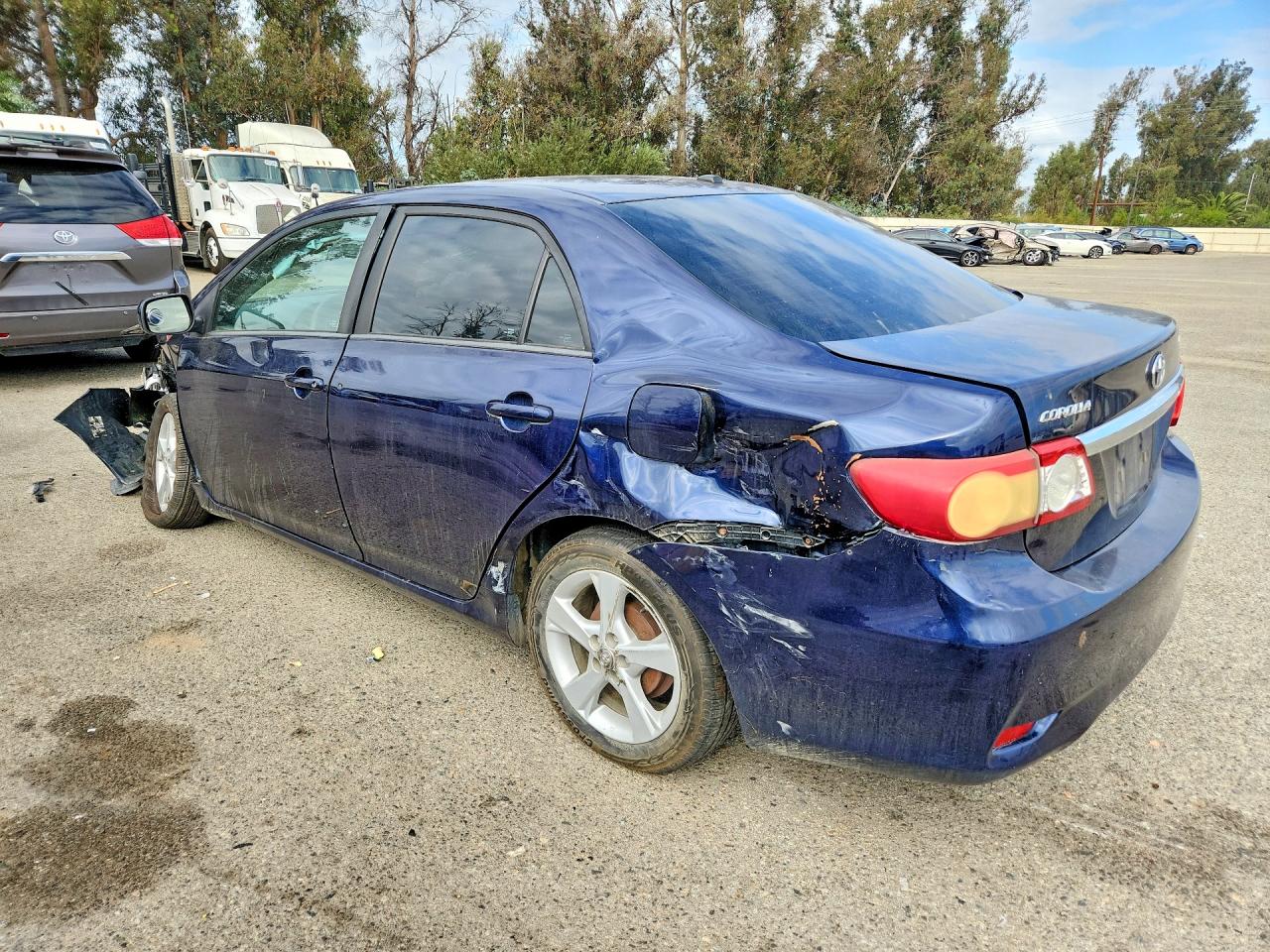 2012 Toyota Corolla Le Blue vin: 2T1BU4EE0CC799507