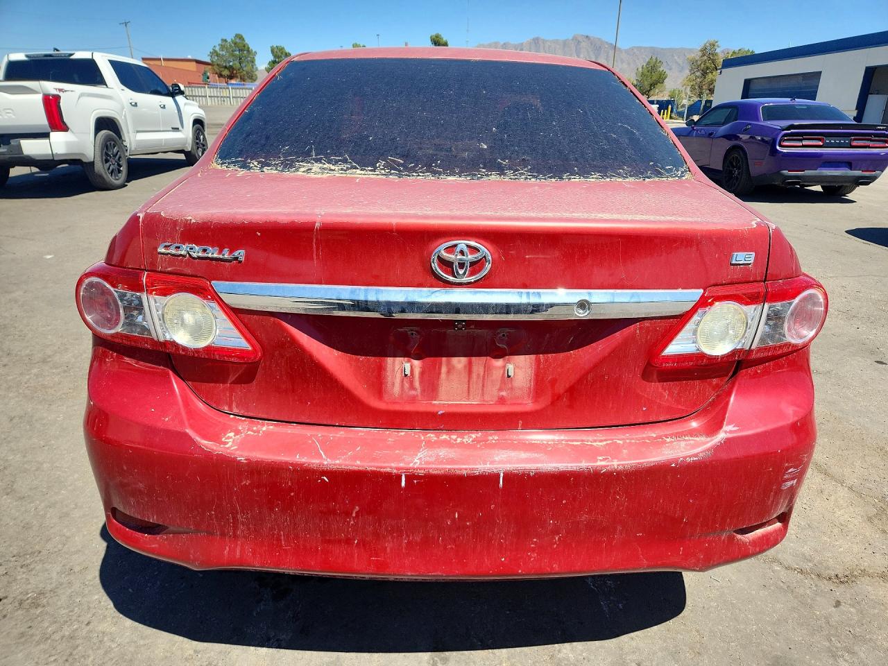 2012 Toyota Corolla Le Red vin: 2T1BU4EE0CC817925
