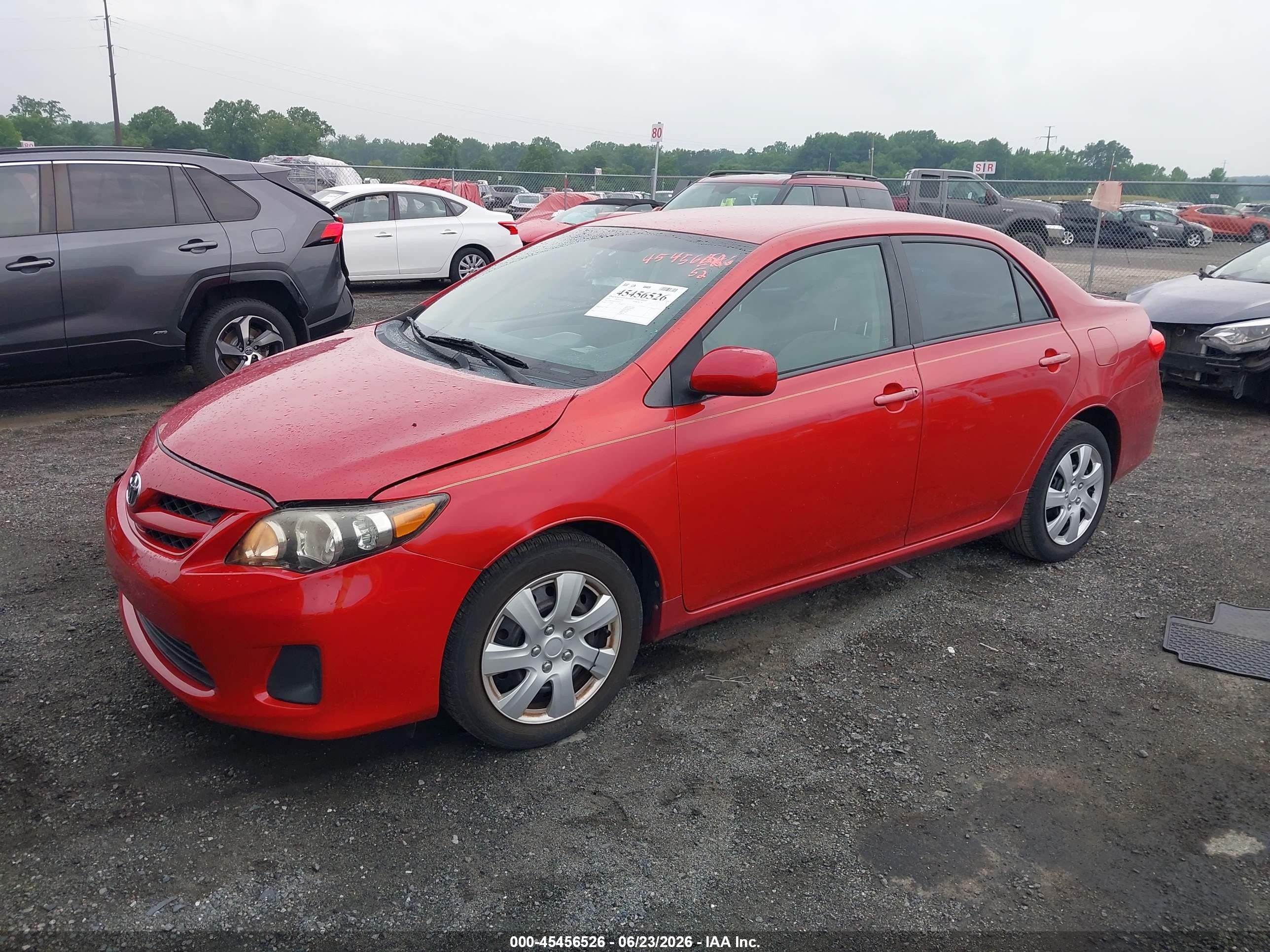 2012 Toyota Corolla Le Red vin: 2T1BU4EE0CC823630