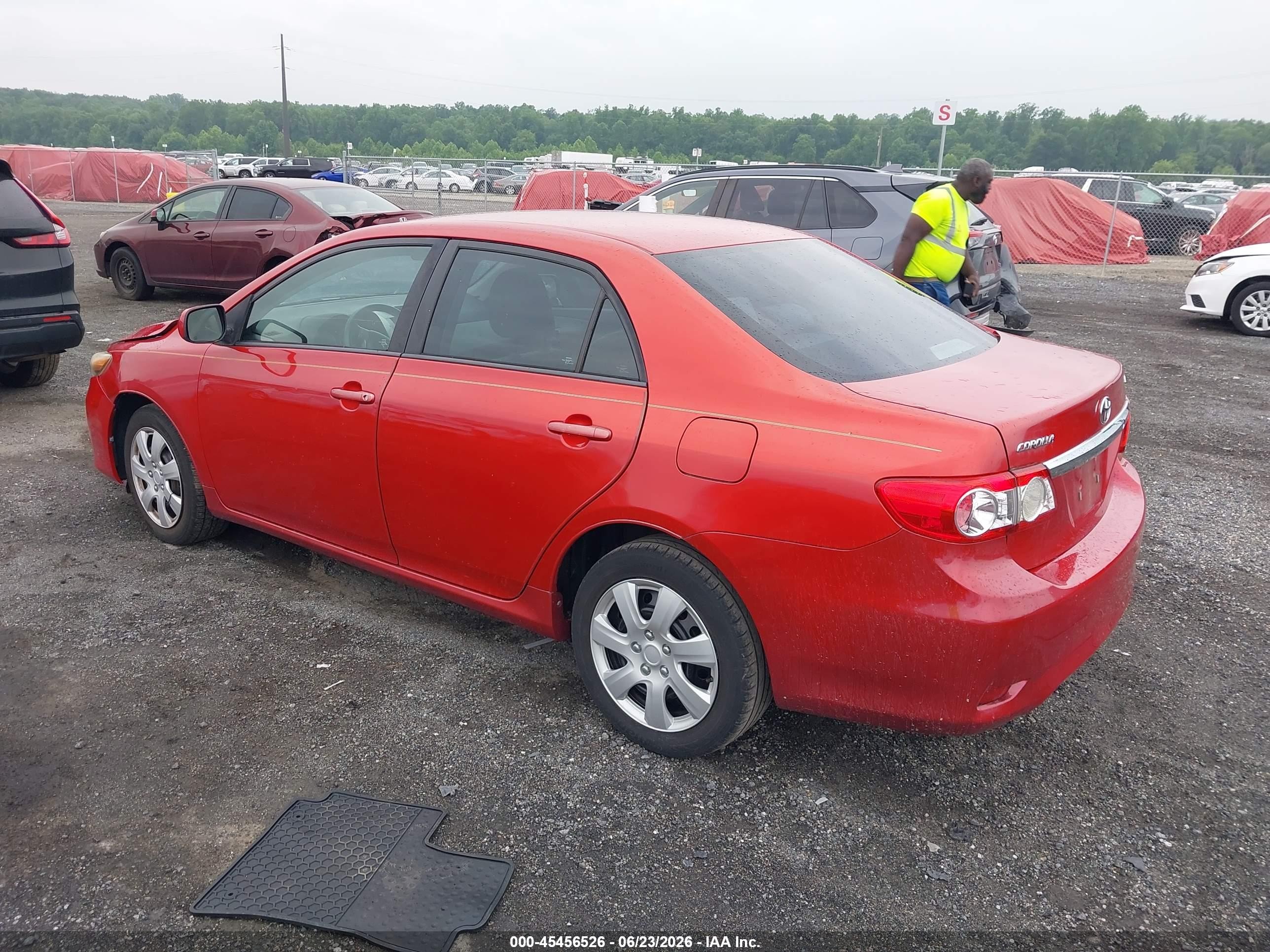 2012 Toyota Corolla Le Red vin: 2T1BU4EE0CC823630