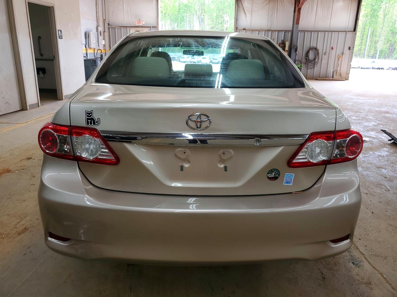 2012 Toyota Corolla L Gold vin: 2T1BU4EE0CC849273