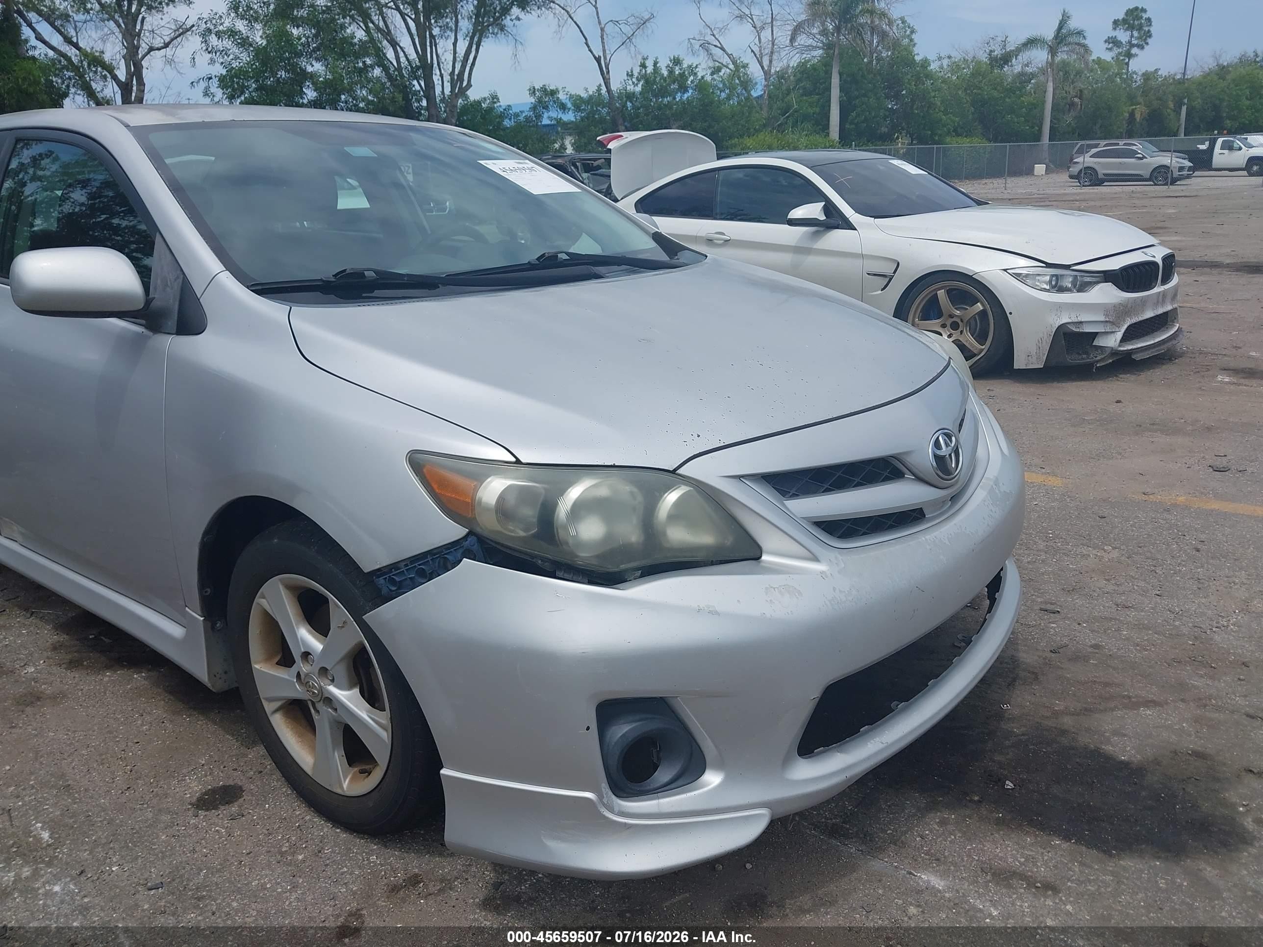 2012 Toyota Corolla S Silver vin: 2T1BU4EE0CC869569