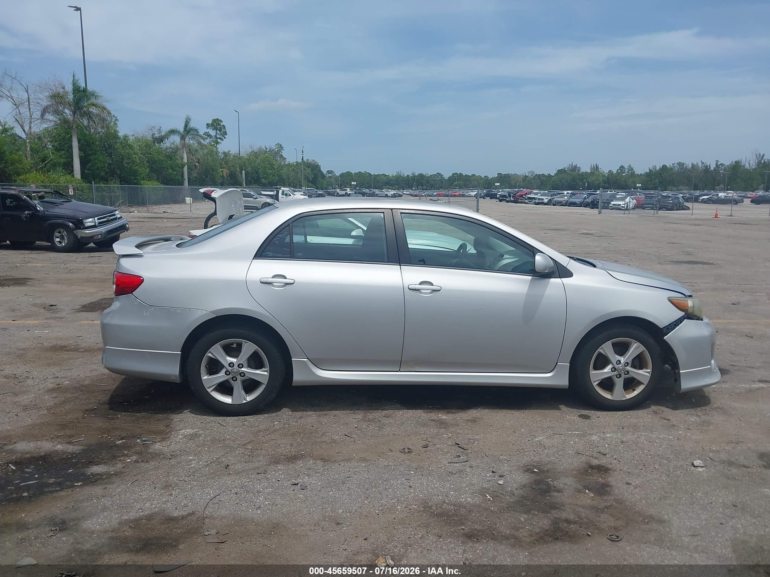 2012 Toyota Corolla S Silver vin: 2T1BU4EE0CC869569