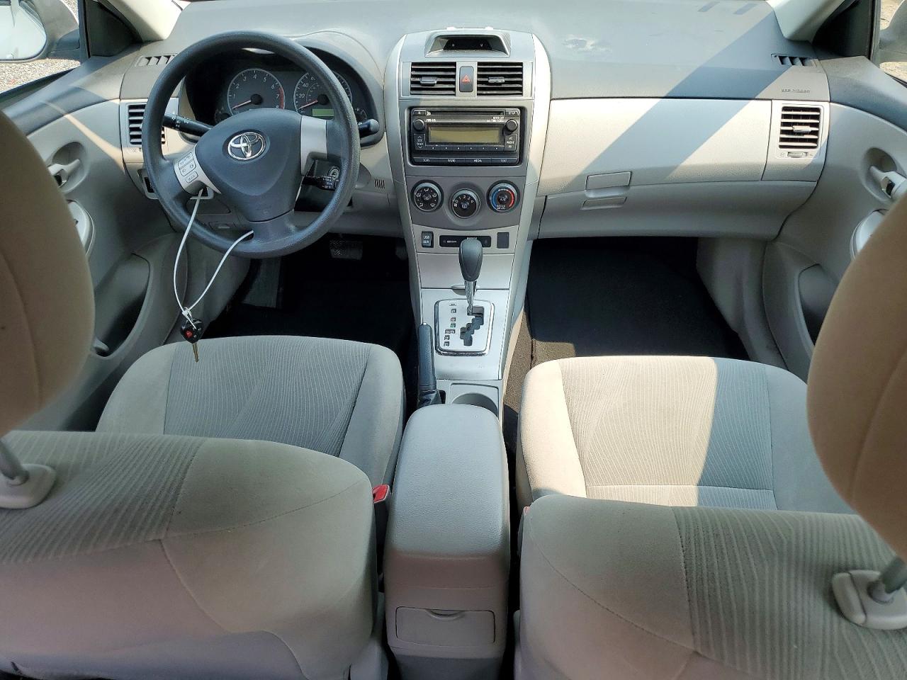2012 Toyota Corolla Le White vin: 2T1BU4EE0CC874237