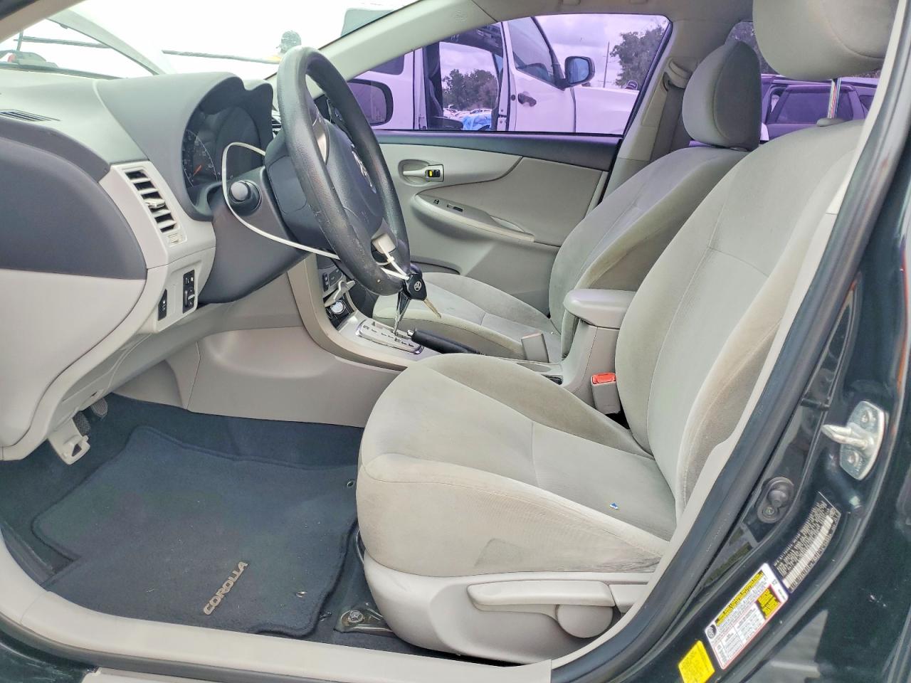 2012 Toyota Corolla Le Black vin: 2T1BU4EE0CC907575