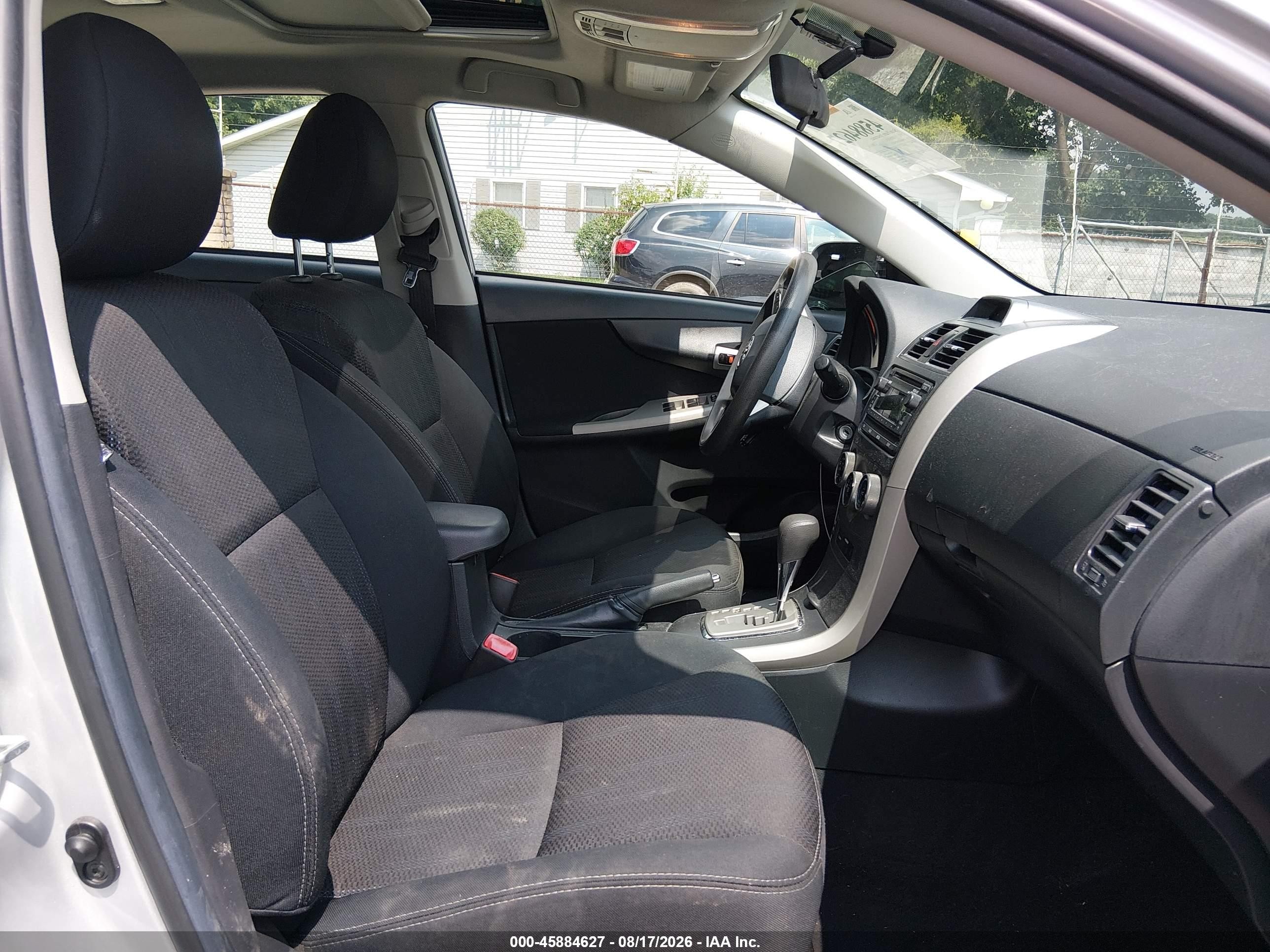 2012 Toyota Corolla S Серебряный vin: 2T1BU4EE0CC912226