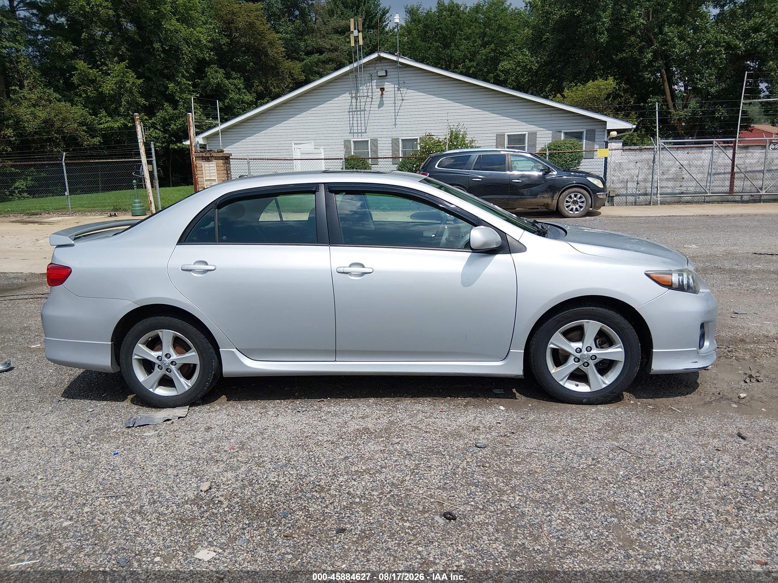2012 Toyota Corolla S Серебряный vin: 2T1BU4EE0CC912226
