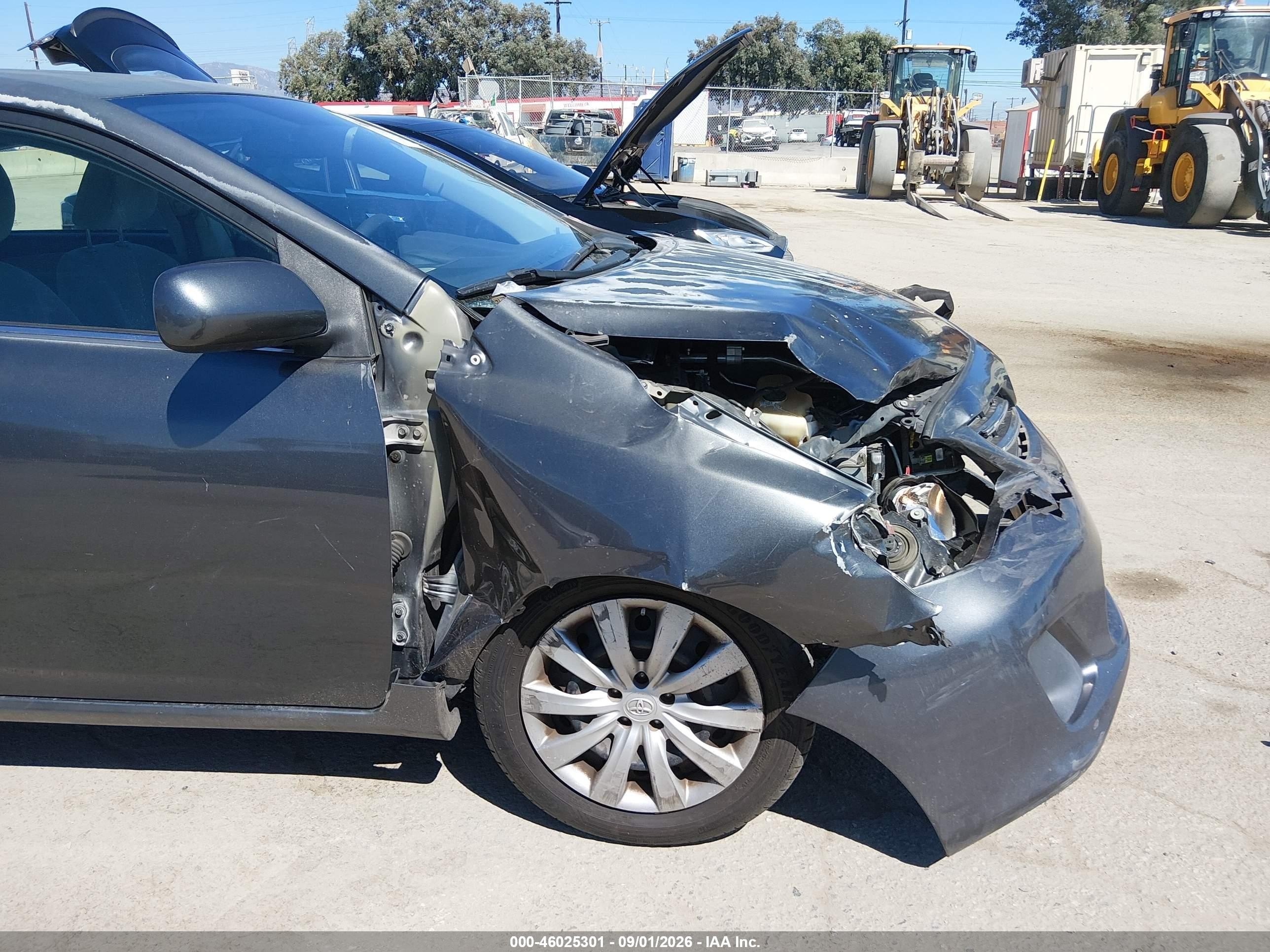 2013 Toyota Corolla Le Gray vin: 2T1BU4EE0DC009639