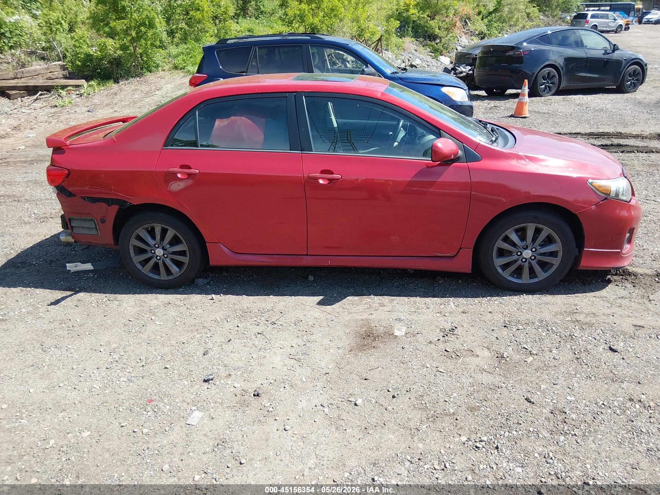 2013 Toyota Corolla S Red vin: 2T1BU4EE0DC024075