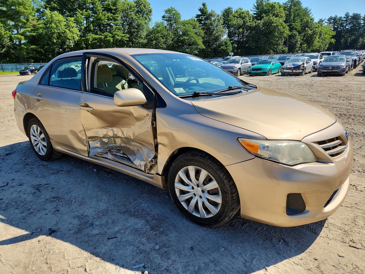 2013 Toyota Corolla Le Beige vin: 2T1BU4EE0DC027302