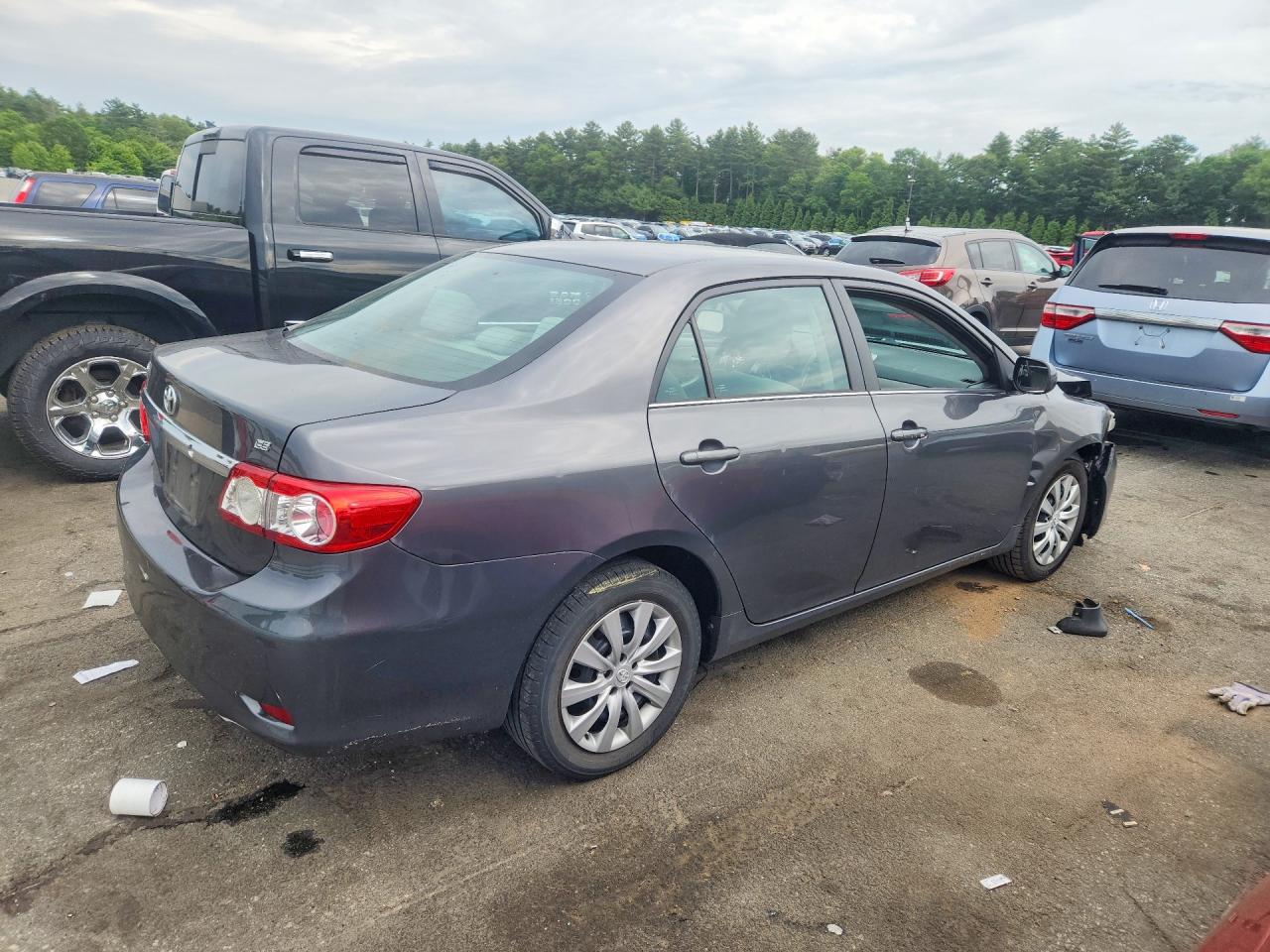 2013 Toyota Corolla Le Gray vin: 2T1BU4EE0DC039577