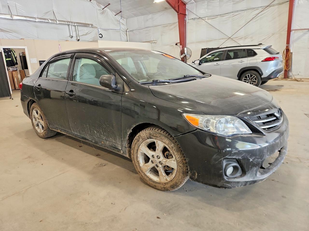2013 Toyota Corolla Le Black vin: 2T1BU4EE0DC048957