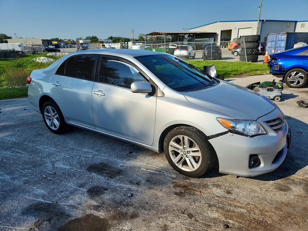 2013 Toyota Corolla Le Silver vin: 2T1BU4EE0DC049316