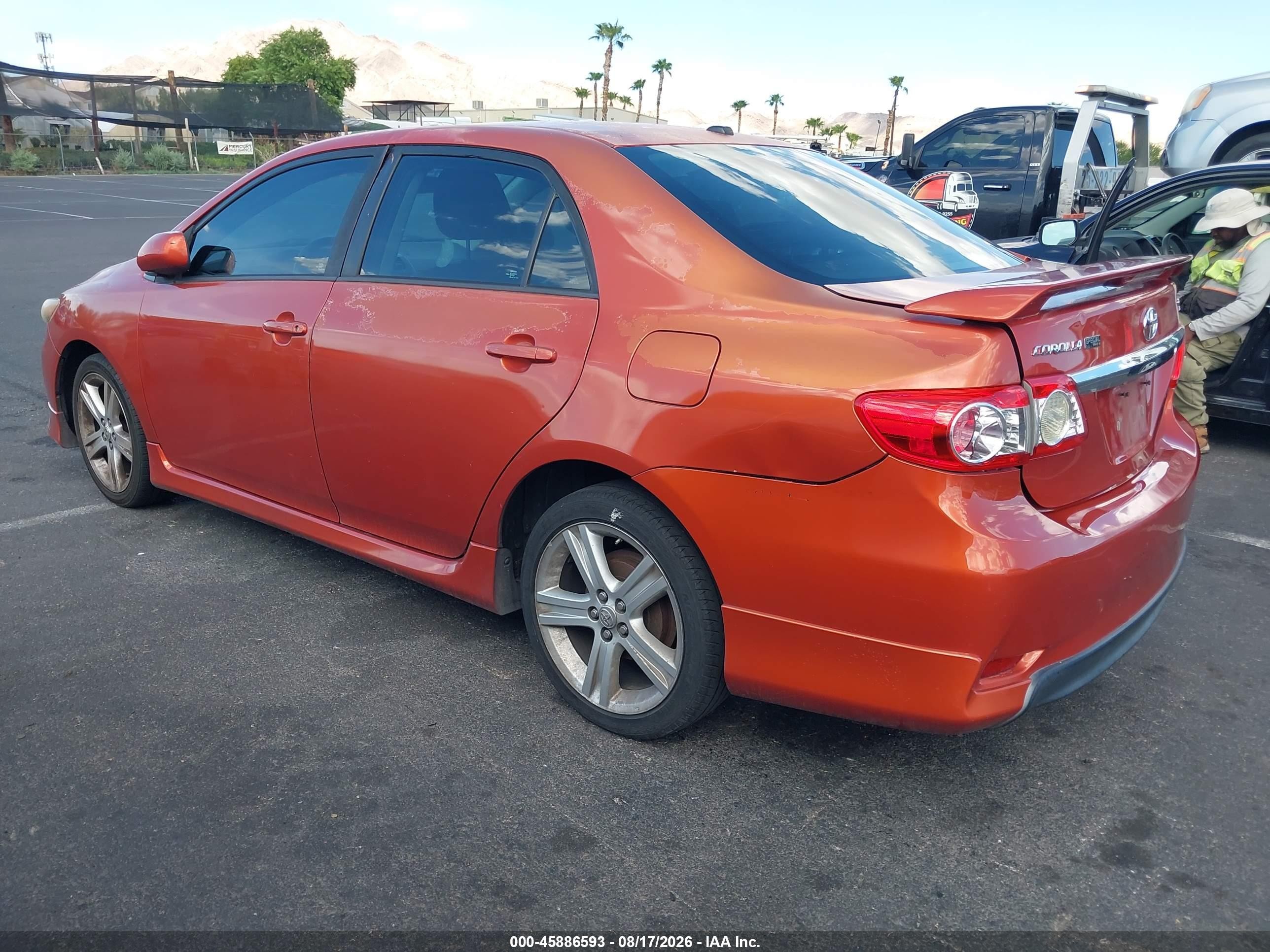 2013 Toyota Corolla S Special Edition Orange vin: 2T1BU4EE0DC085149