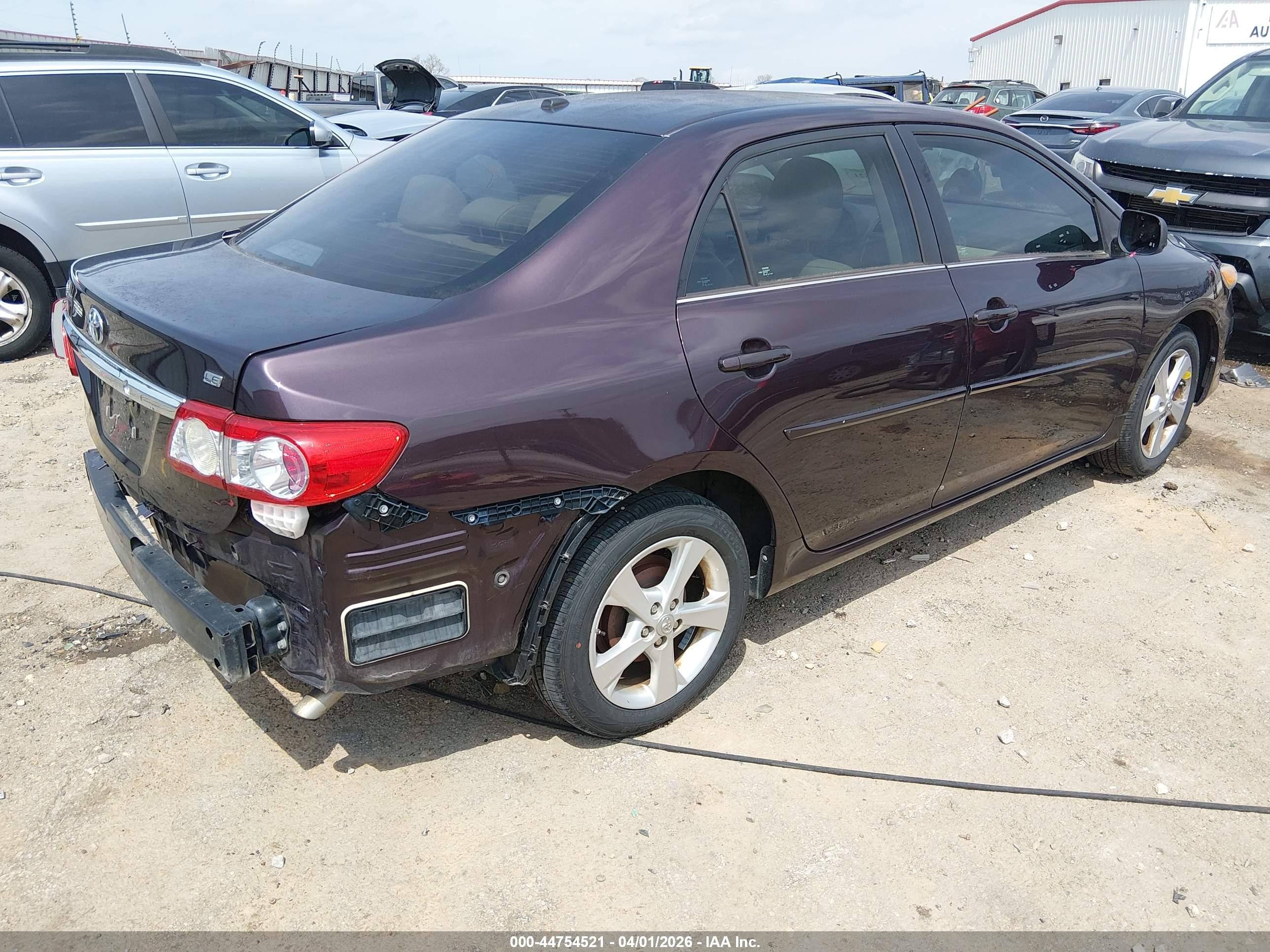 2013 Toyota Corolla Le Special Edition Maroon vin: 2T1BU4EE0DC088505