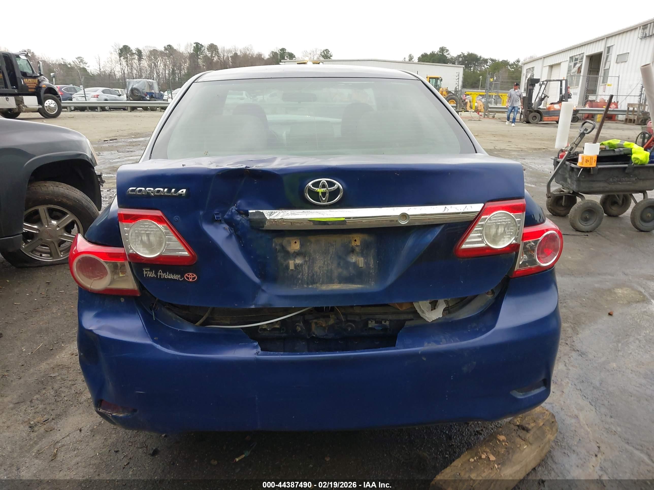 2013 Toyota Corolla L Синий vin: 2T1BU4EE0DC118165