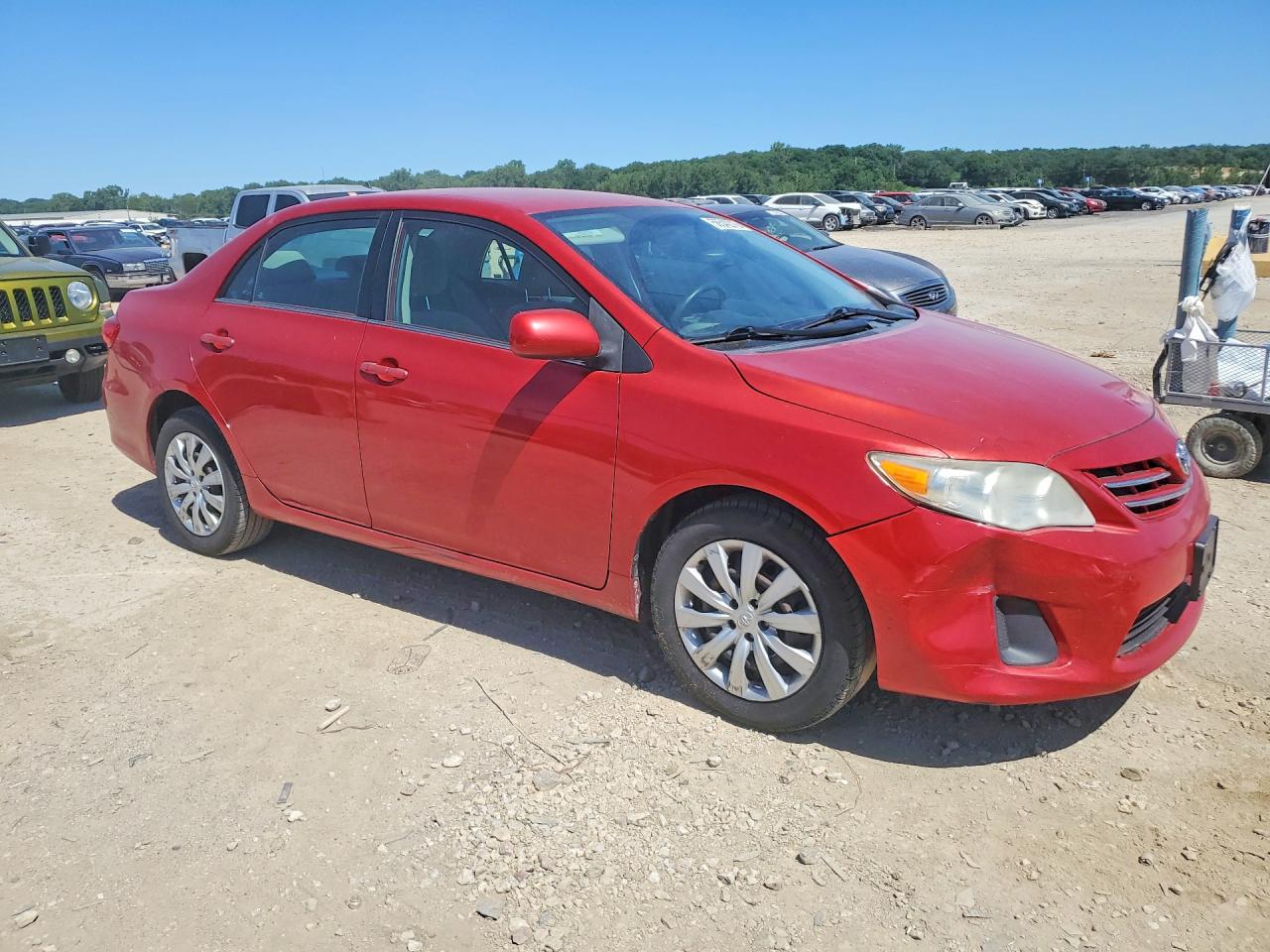 2013 Toyota Corolla Le Red vin: 2T1BU4EE0DC955000
