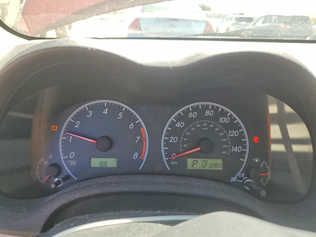 2013 Toyota Corolla Le Red vin: 2T1BU4EE0DC955000